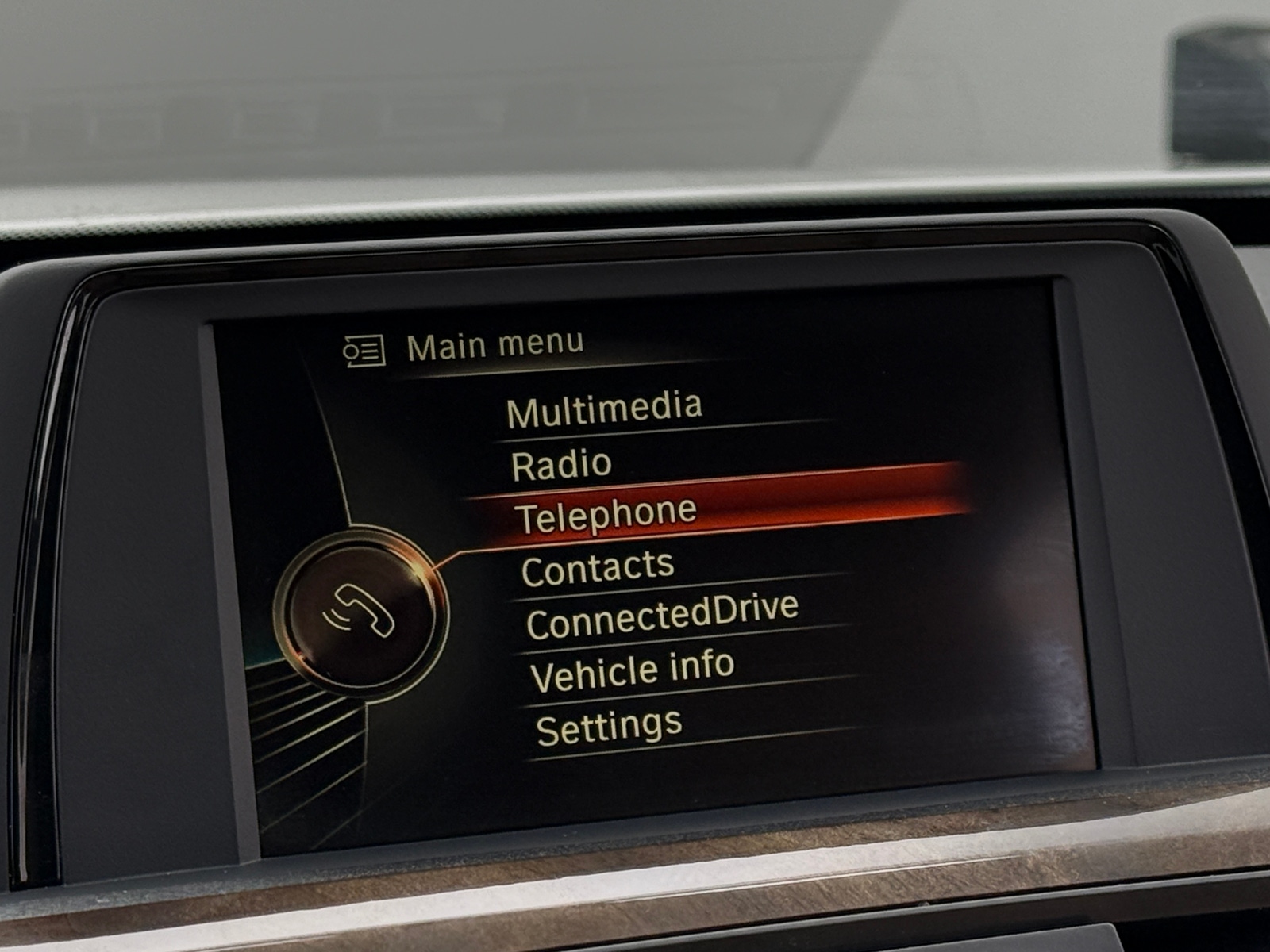 Thumbnail: 2015 BMW 3 Series - 3