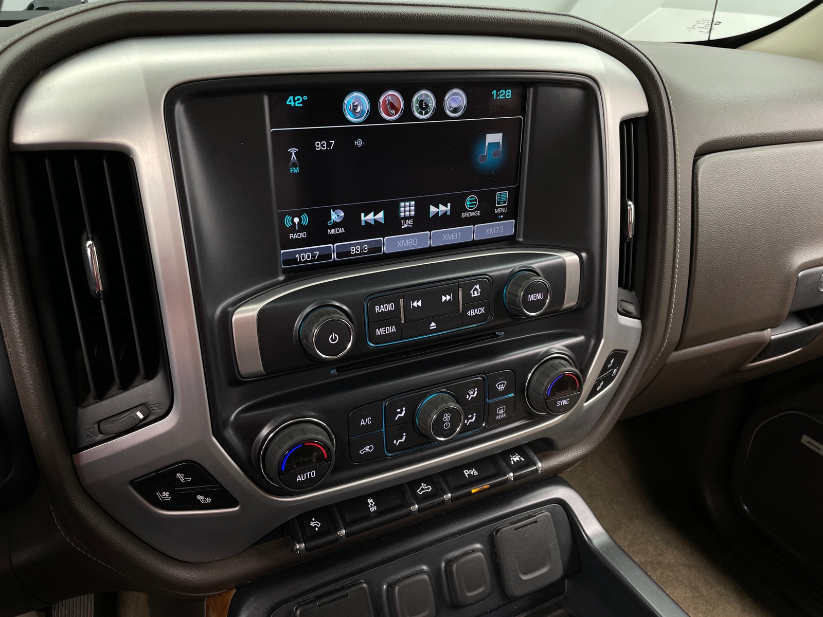 Thumbnail: 2017 GMC Sierra 1500 - 3