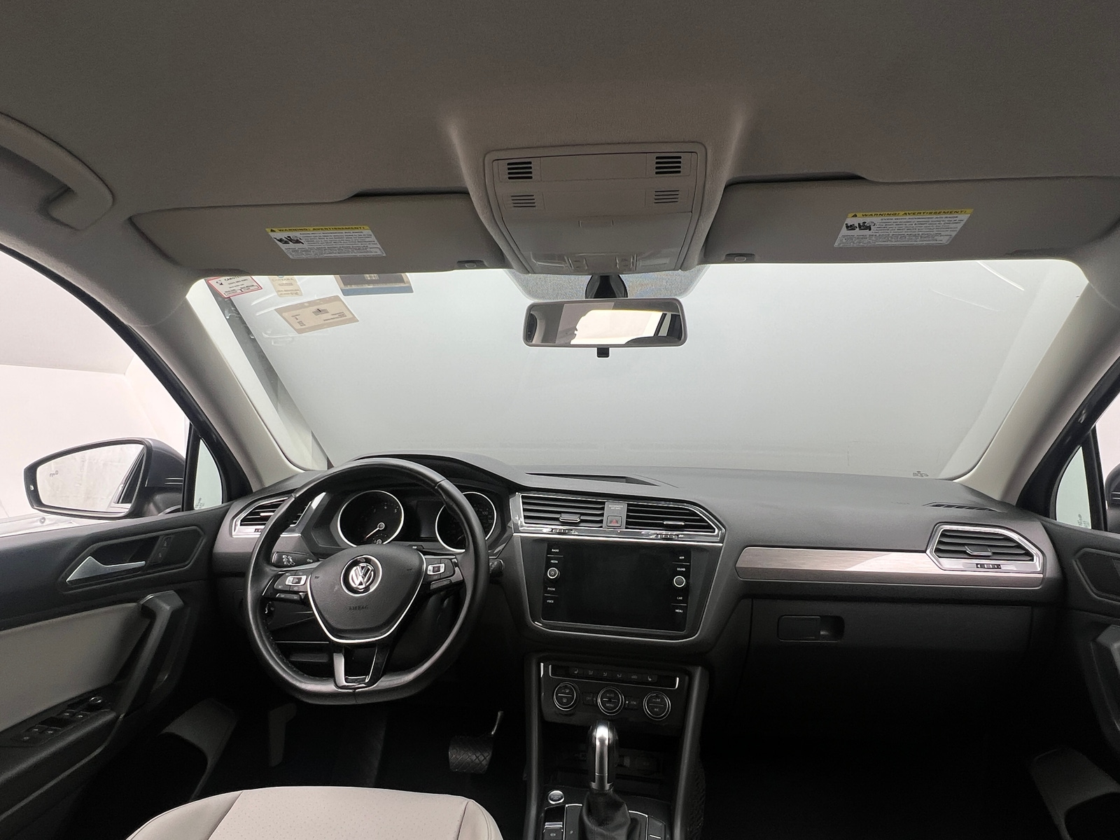 Thumbnail: 2019 Volkswagen Tiguan - 2