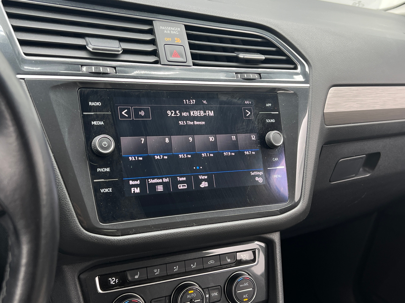 Thumbnail: 2019 Volkswagen Tiguan - 3