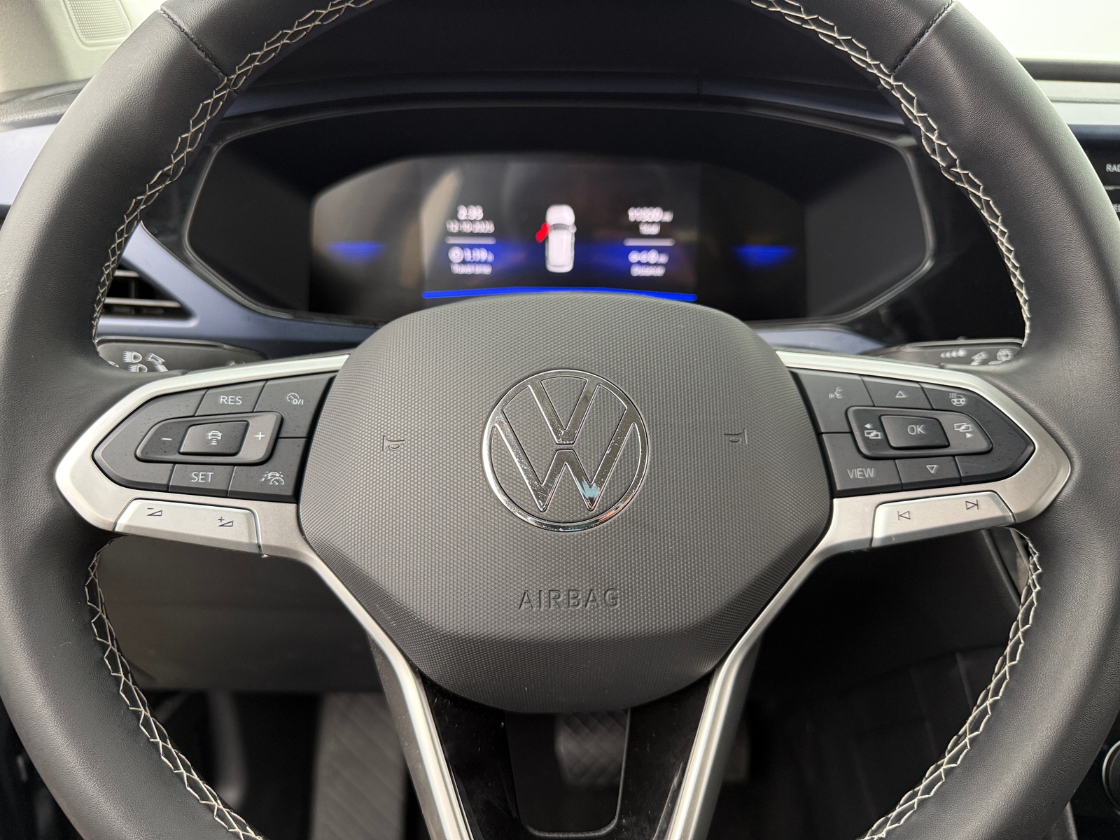 Thumbnail: 2024 Volkswagen Taos - 4