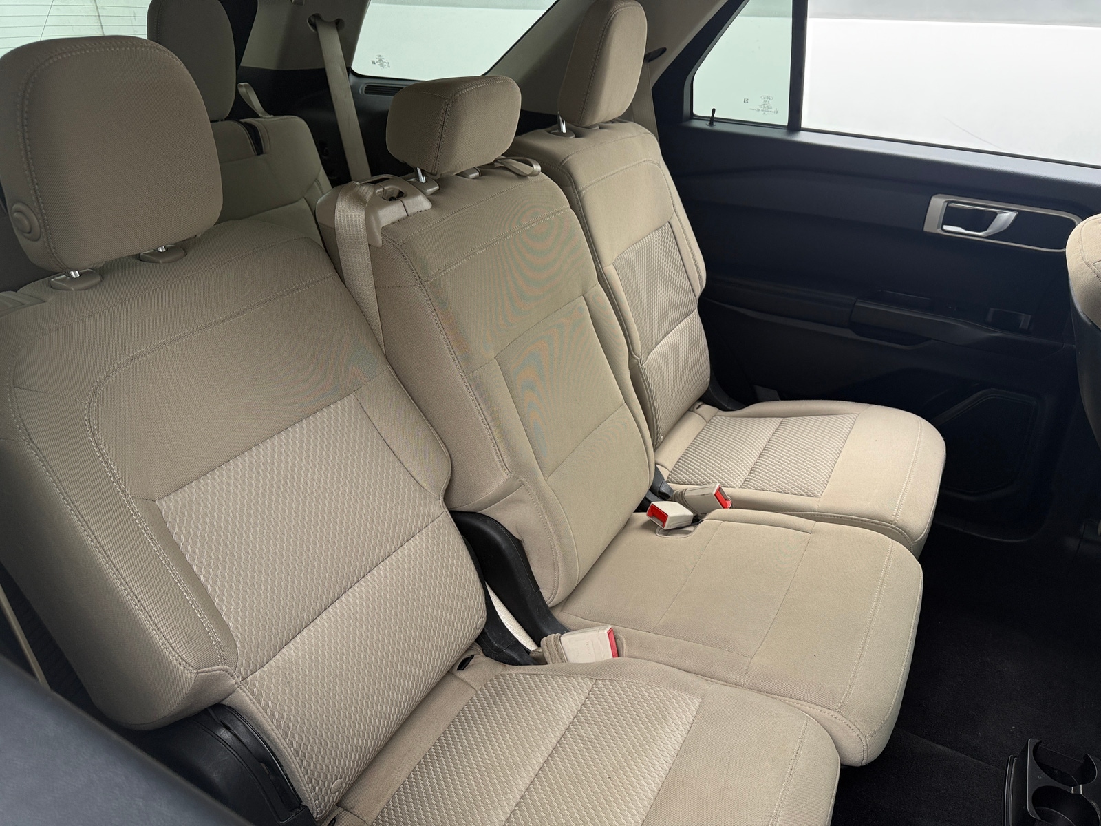 Thumbnail: 2020 Ford Explorer - 6