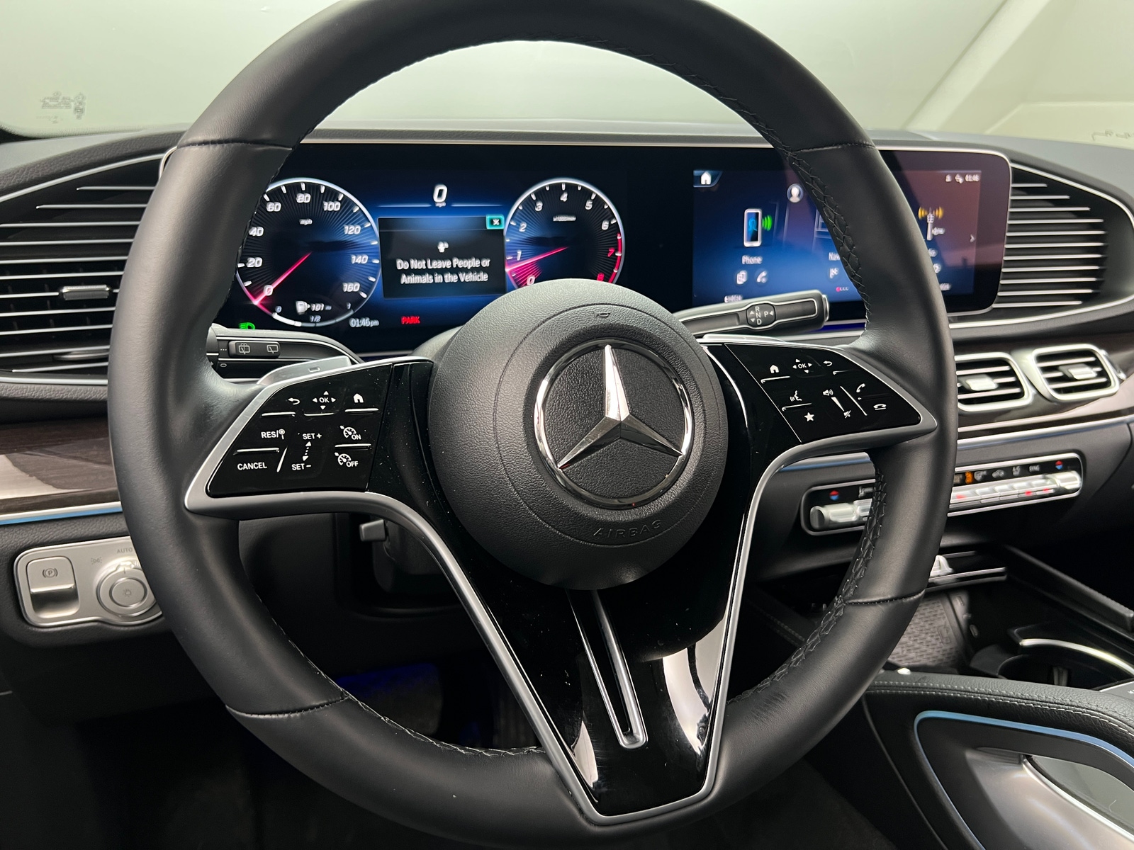 Thumbnail: 2025 Mercedes-Benz GLE - 4