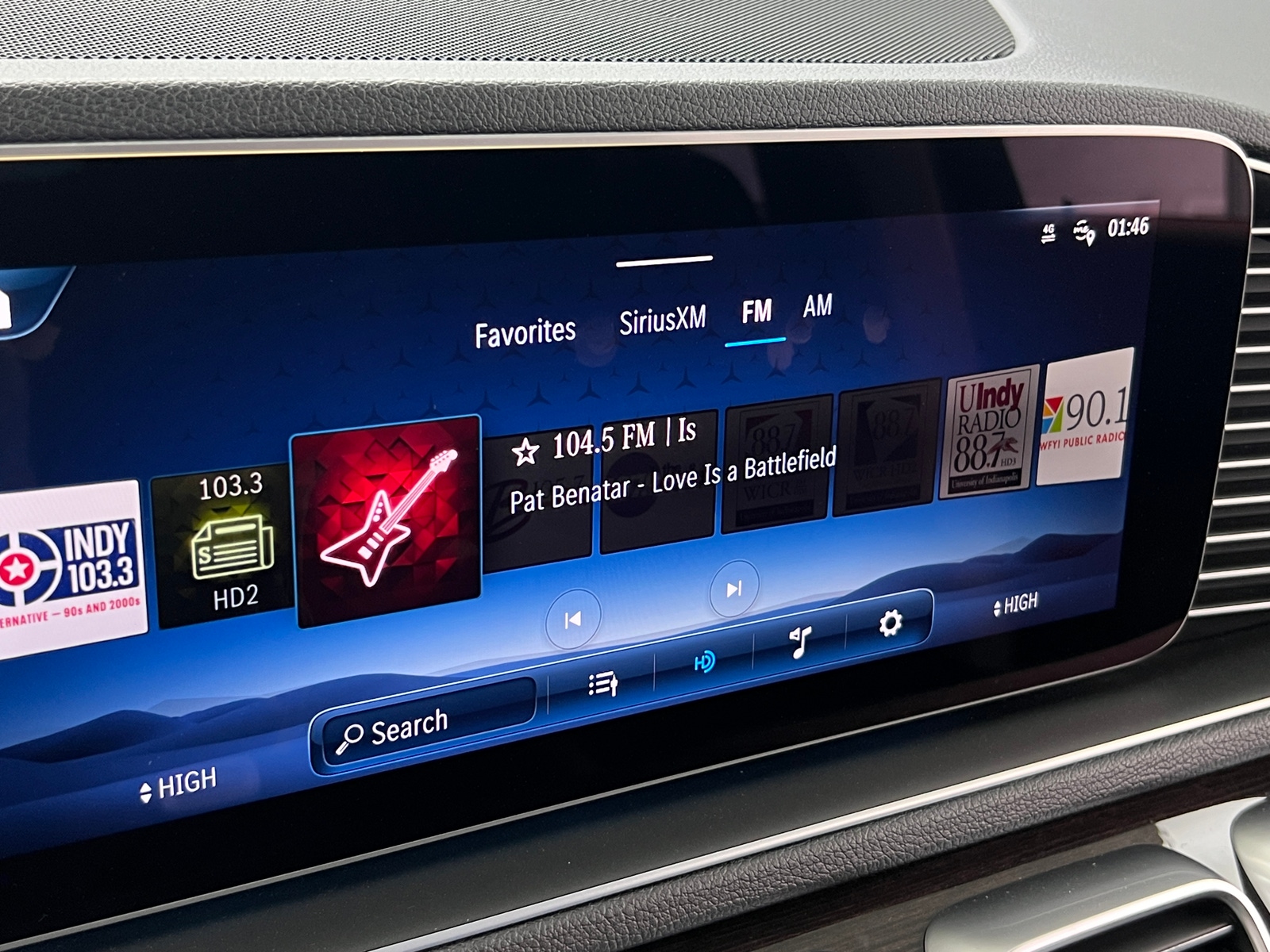 Thumbnail: 2025 Mercedes-Benz GLE - 3