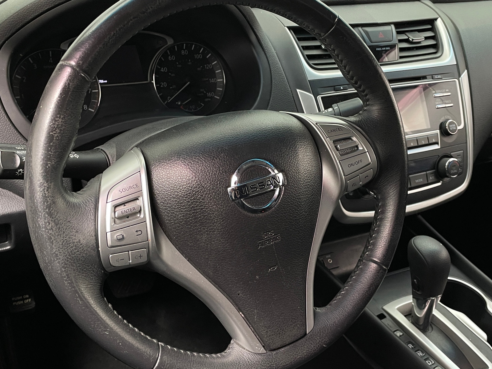 Thumbnail: 2017 Nissan Altima - 5