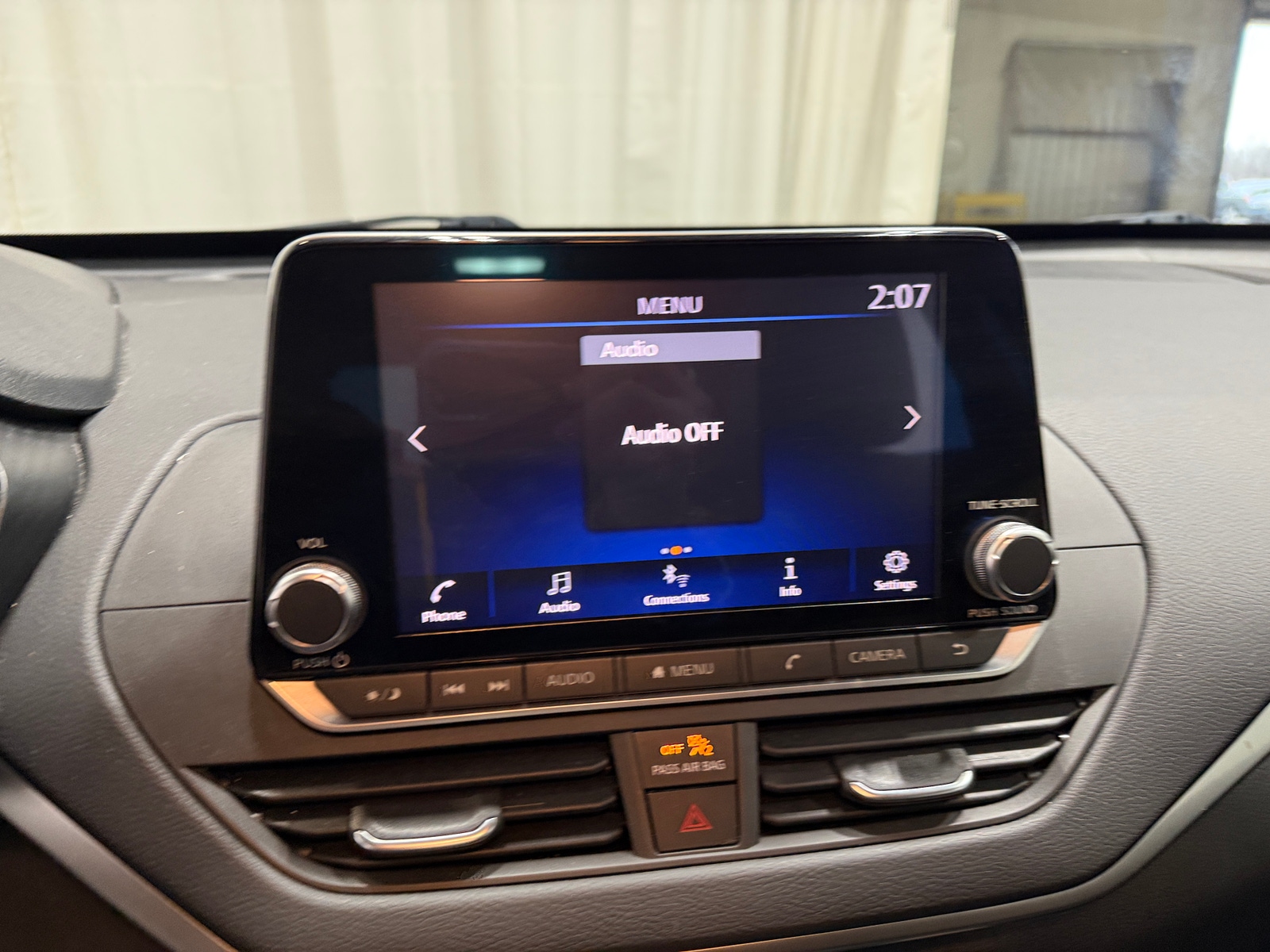 Thumbnail: 2019 Nissan Altima - 4