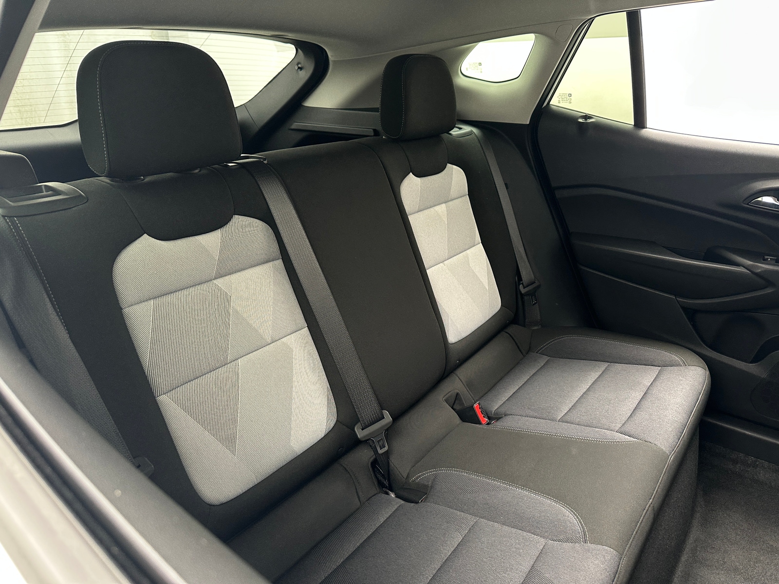 Thumbnail: 2025 Chevrolet Trax - 6