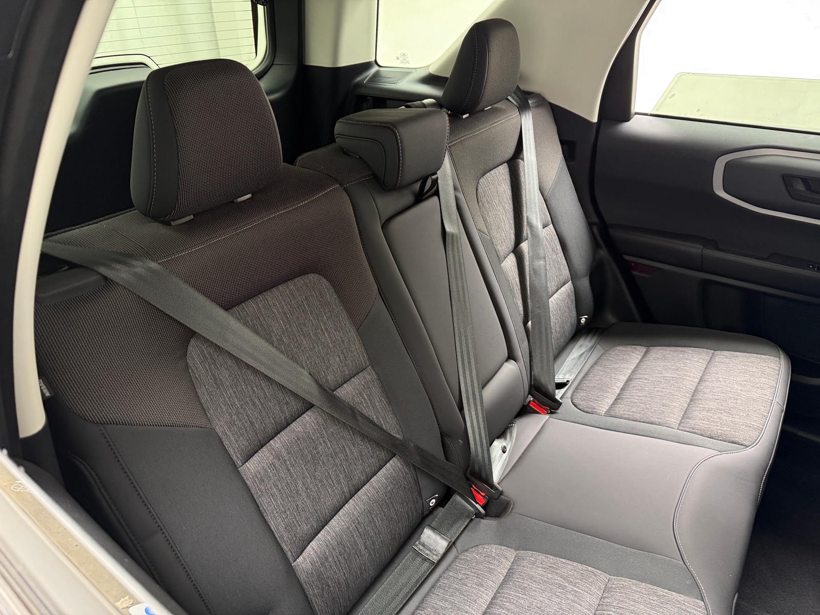 Thumbnail: 2022 Ford Bronco Sport - 6