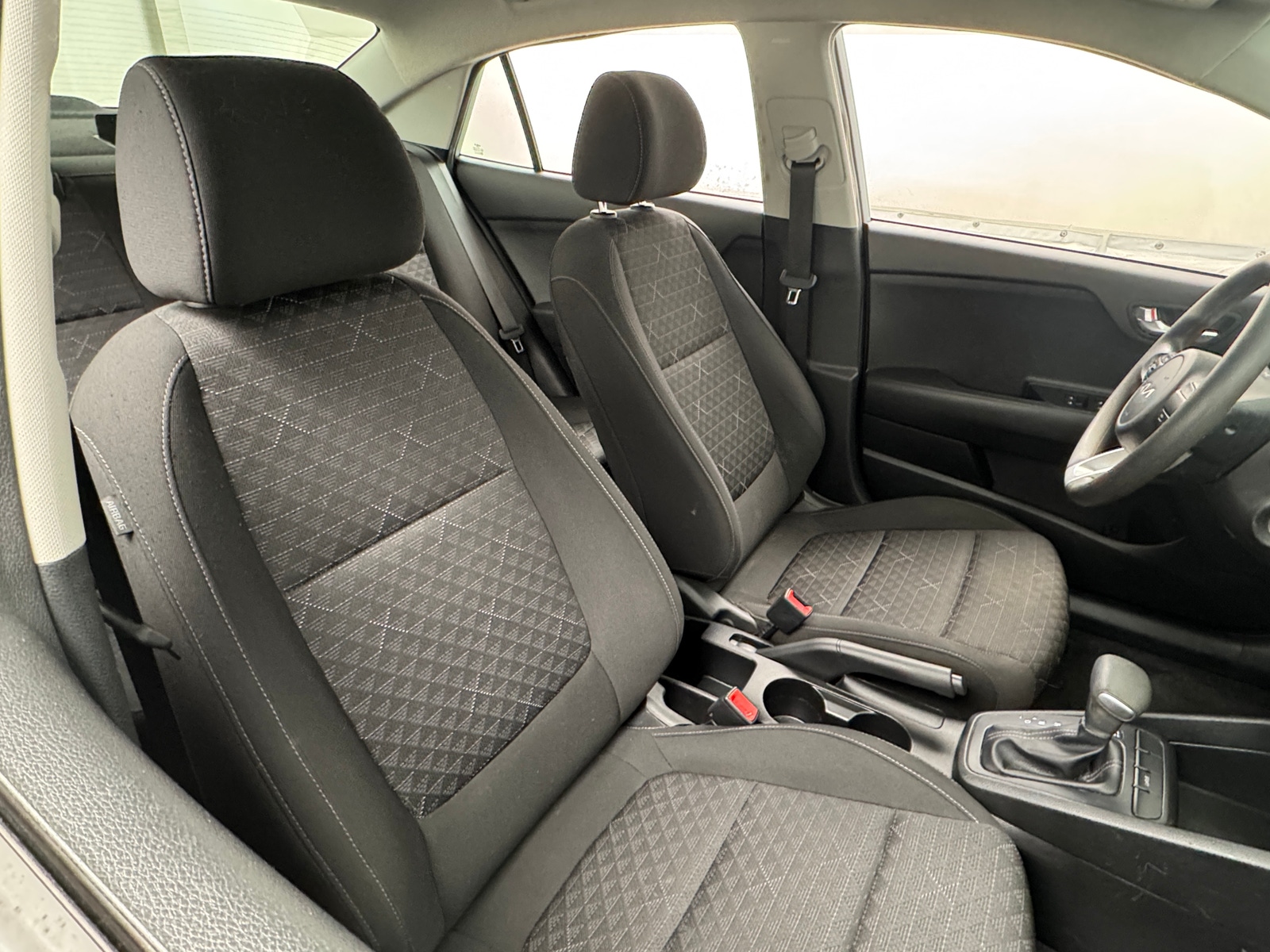 Thumbnail: 2023 Kia Rio - 2