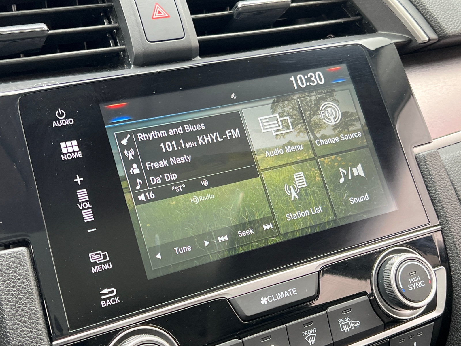 Thumbnail: 2017 Honda Civic - 4