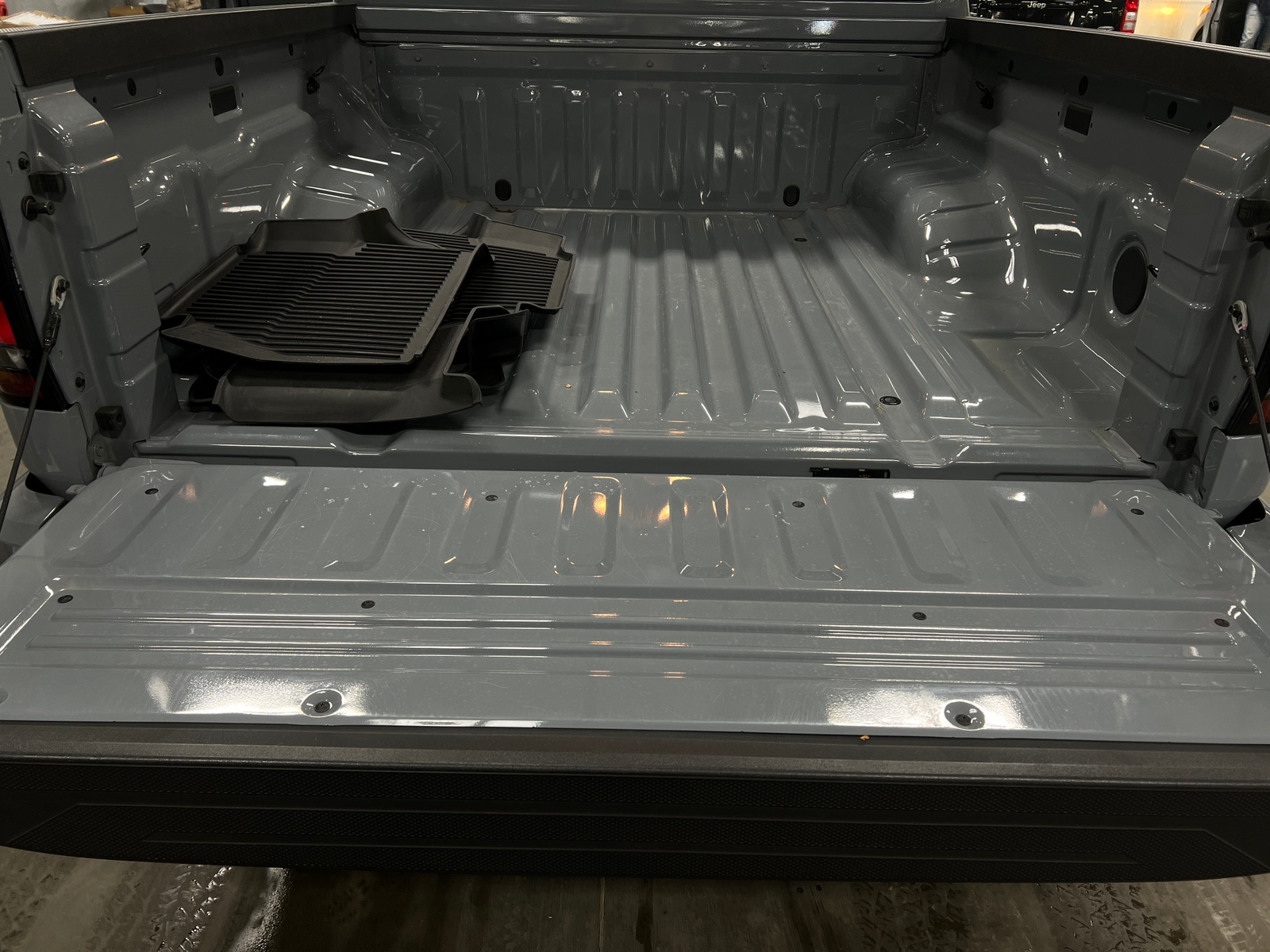 Thumbnail: 2024 Nissan Frontier - 7