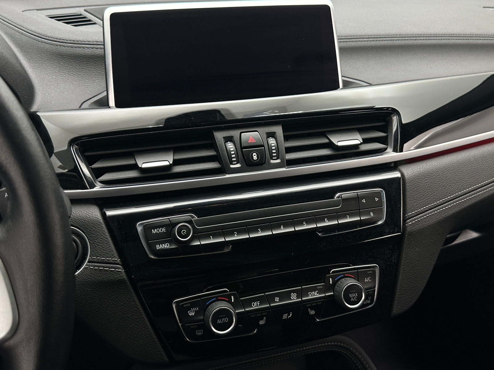 Thumbnail: 2020 BMW X2 - 3