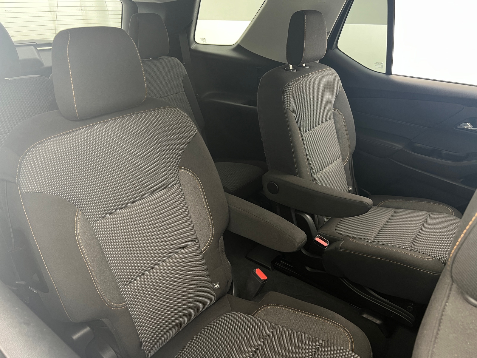 Thumbnail: 2018 Chevrolet Traverse - 6