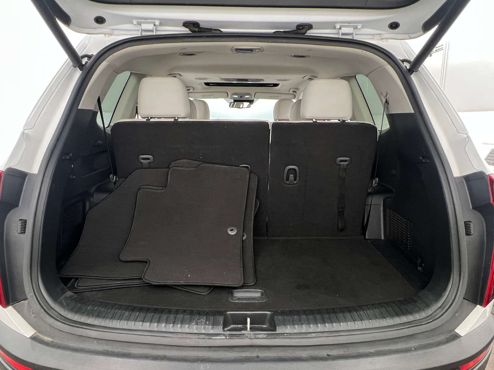 Thumbnail: 2020 Kia Telluride - 6