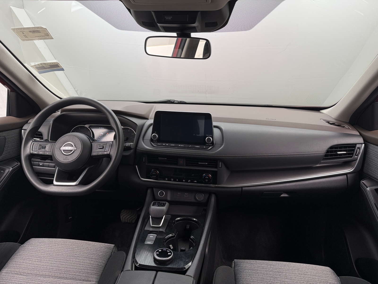 Thumbnail: 2023 Nissan Rogue - 3