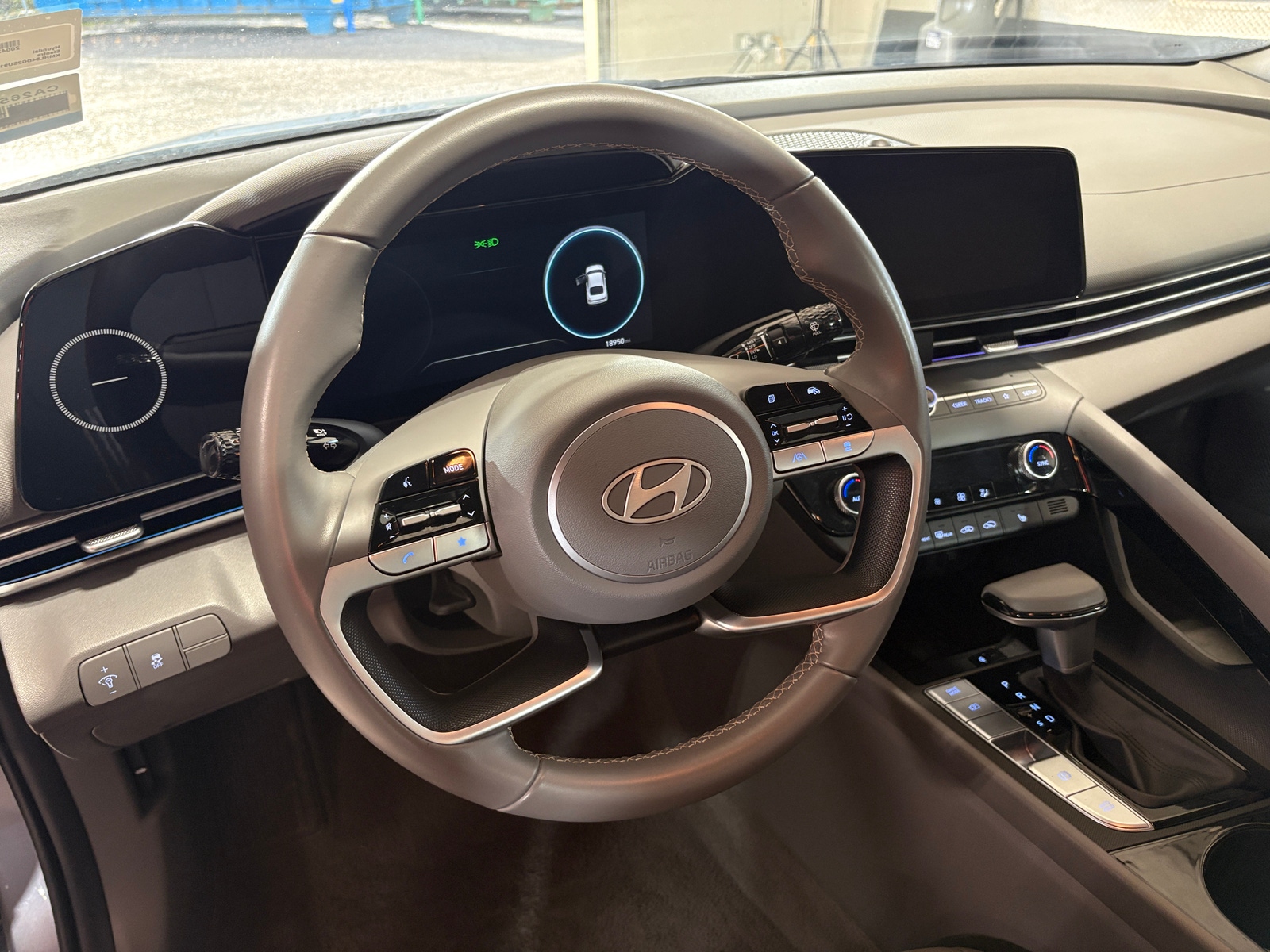 Thumbnail: 2025 Hyundai Elantra - 5