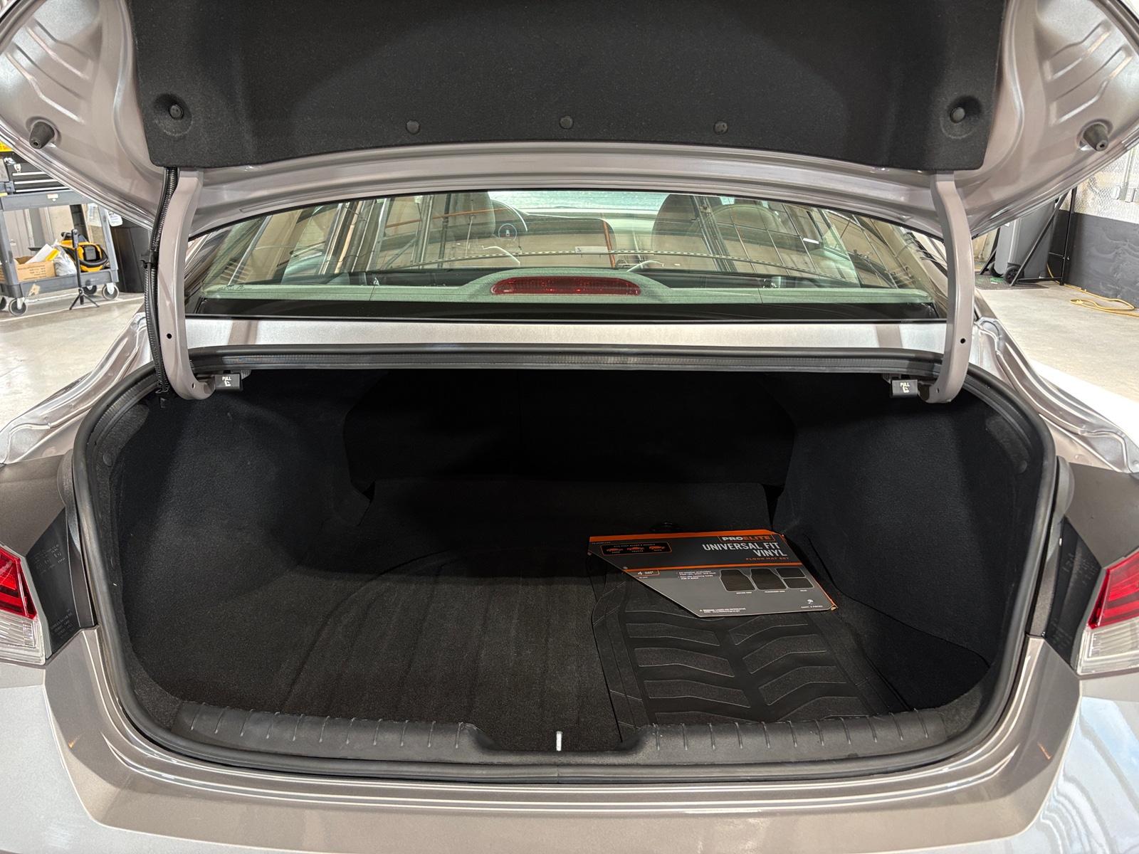 Thumbnail: 2025 Hyundai Elantra - 7