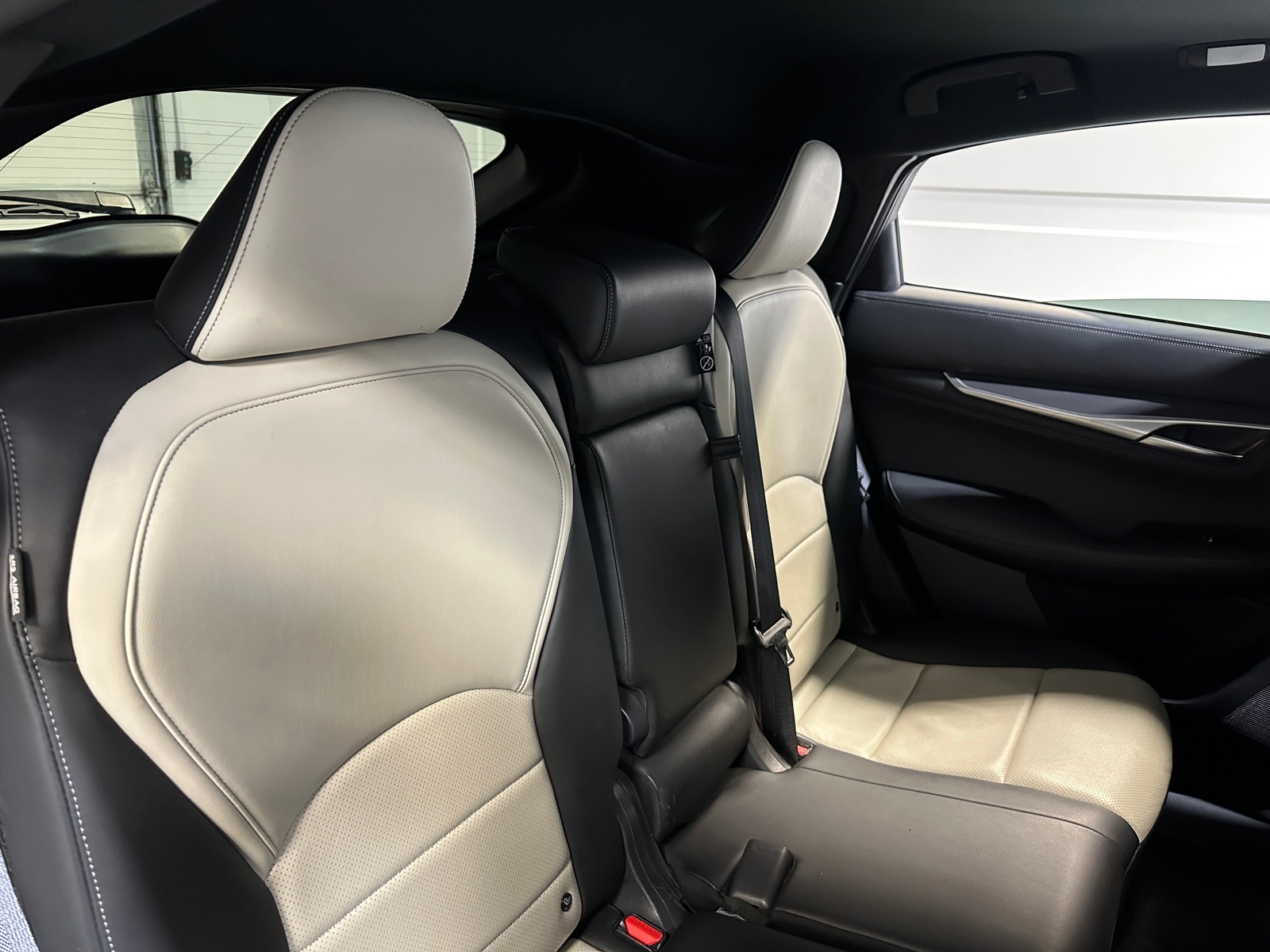 Thumbnail: 2023 INFINITI QX55 - 5