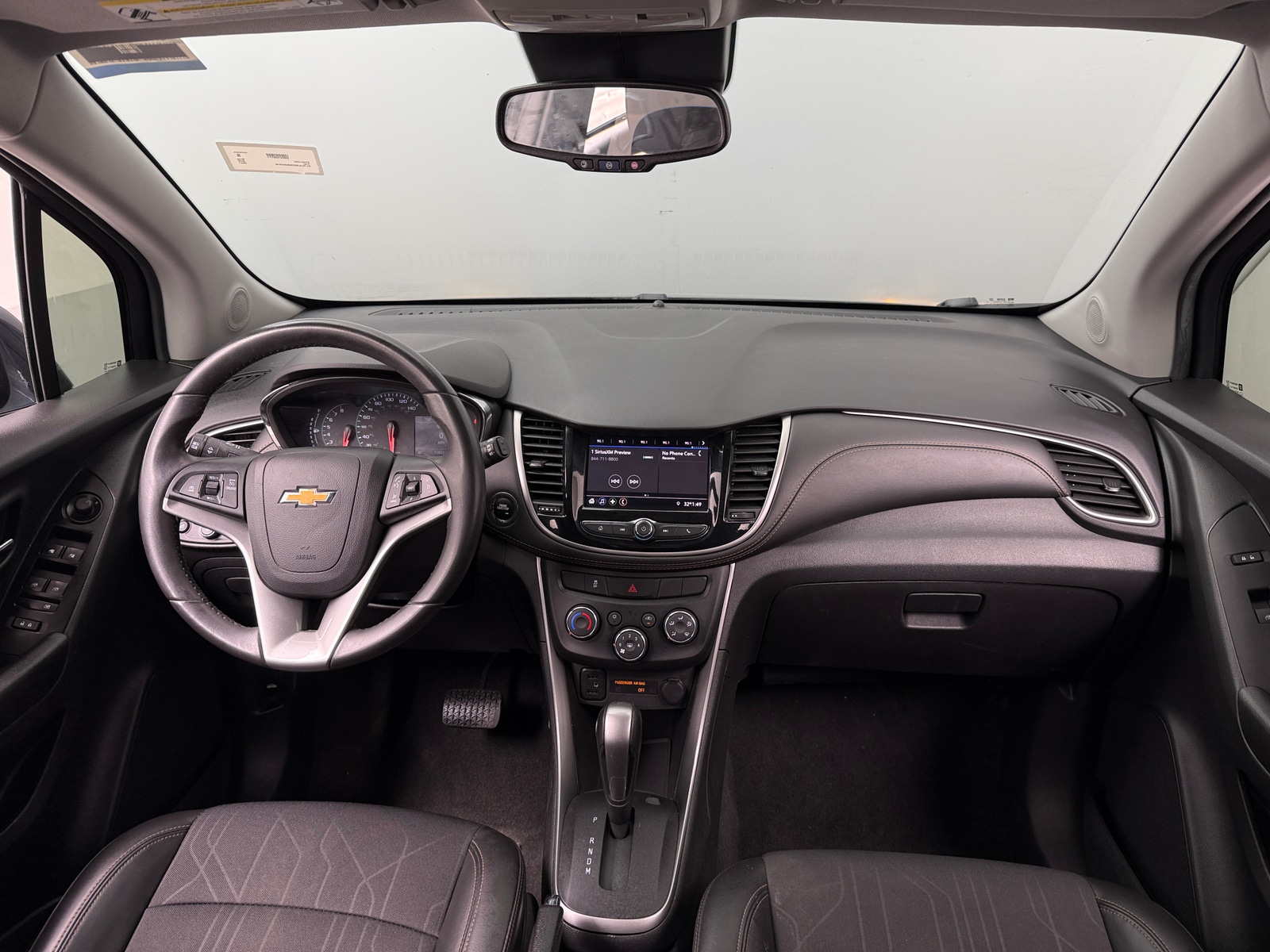 Thumbnail: 2021 Chevrolet Trax - 3