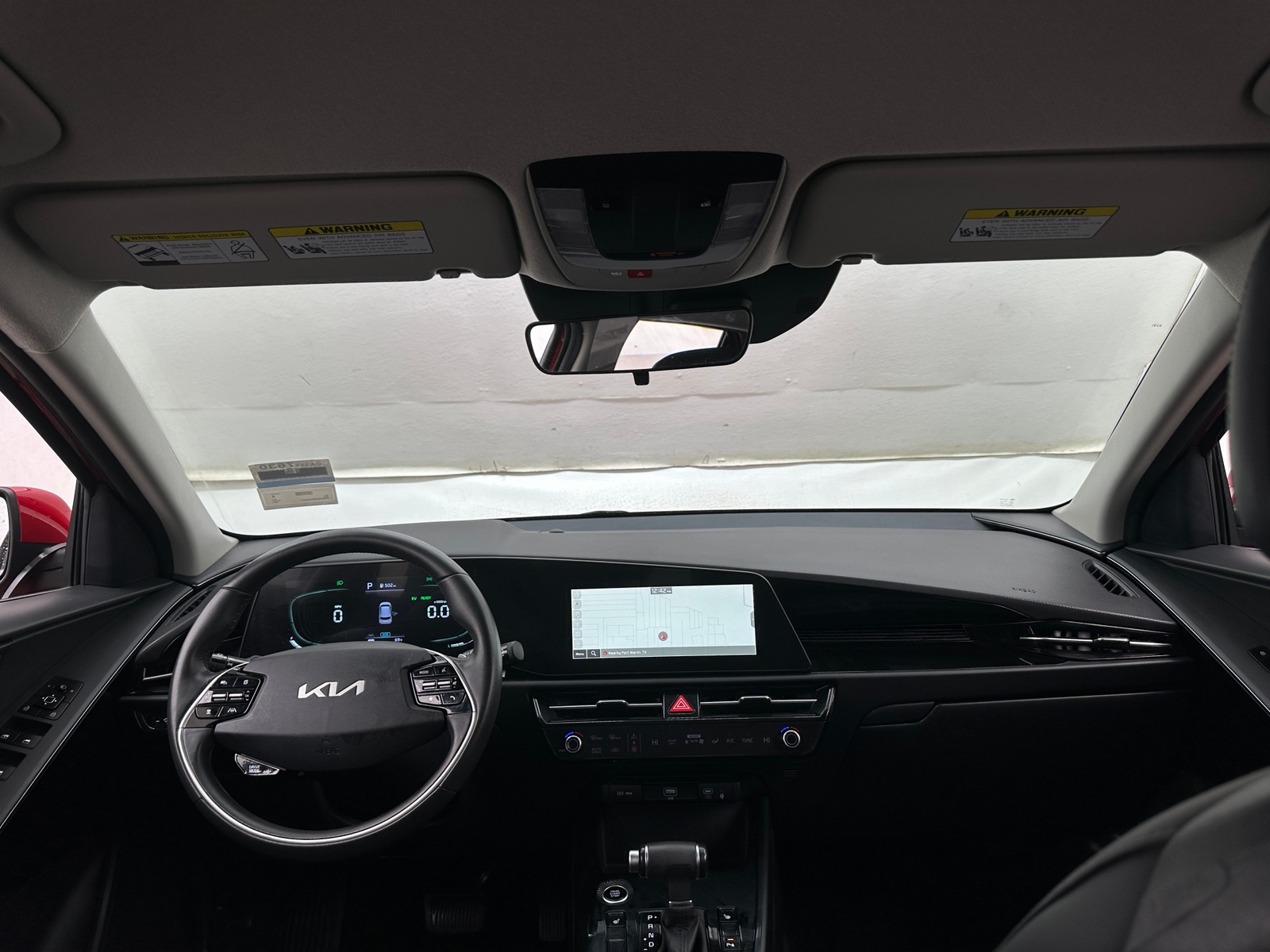 Thumbnail: 2023 Kia Niro - 3