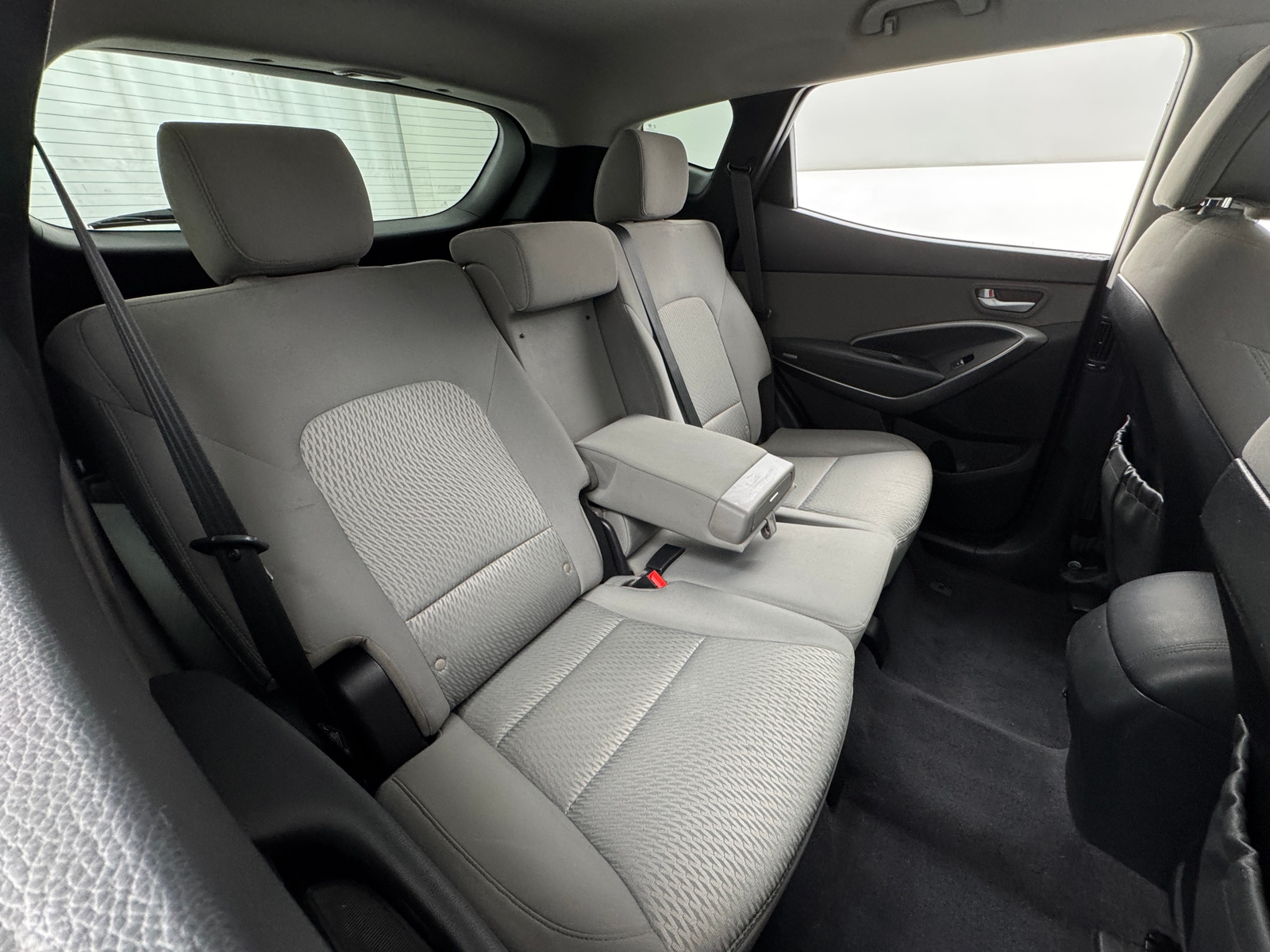 Thumbnail: 2018 Hyundai Santa Fe - 6