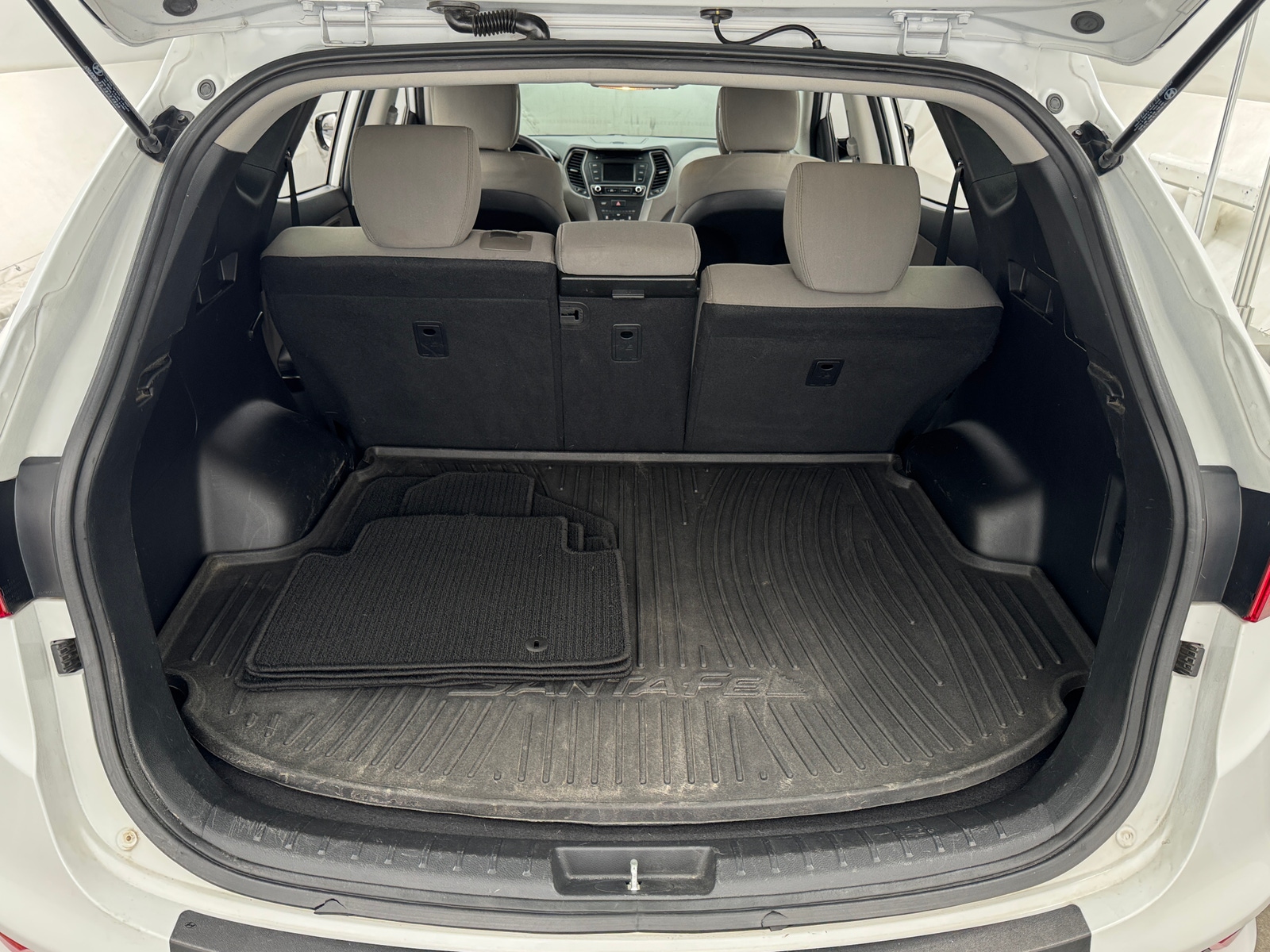 Thumbnail: 2018 Hyundai Santa Fe - 7