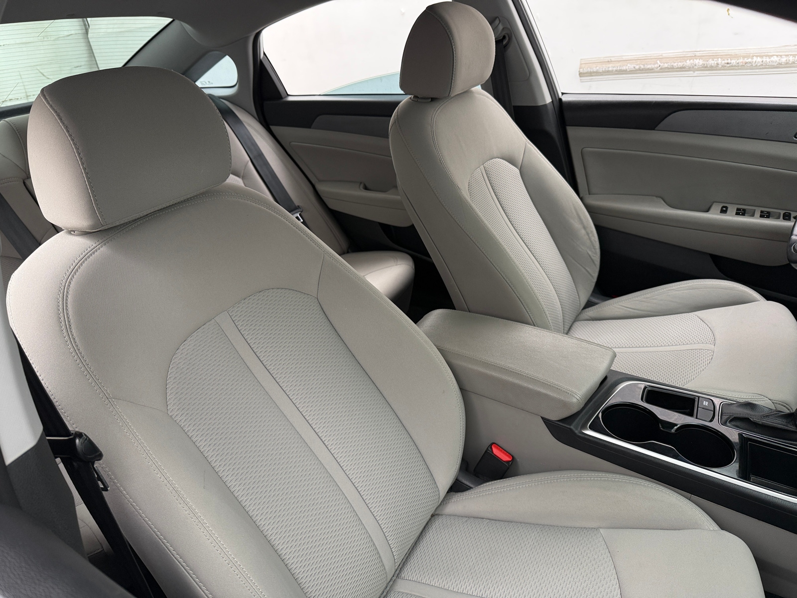 Thumbnail: 2018 Hyundai Sonata - 2