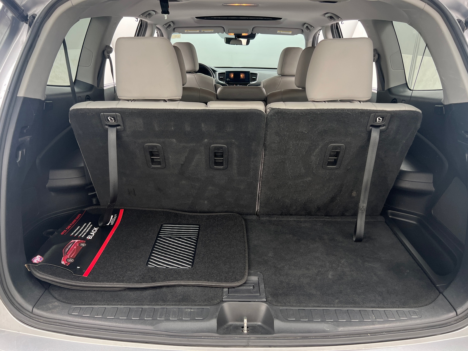 Thumbnail: 2019 Honda Pilot - 6