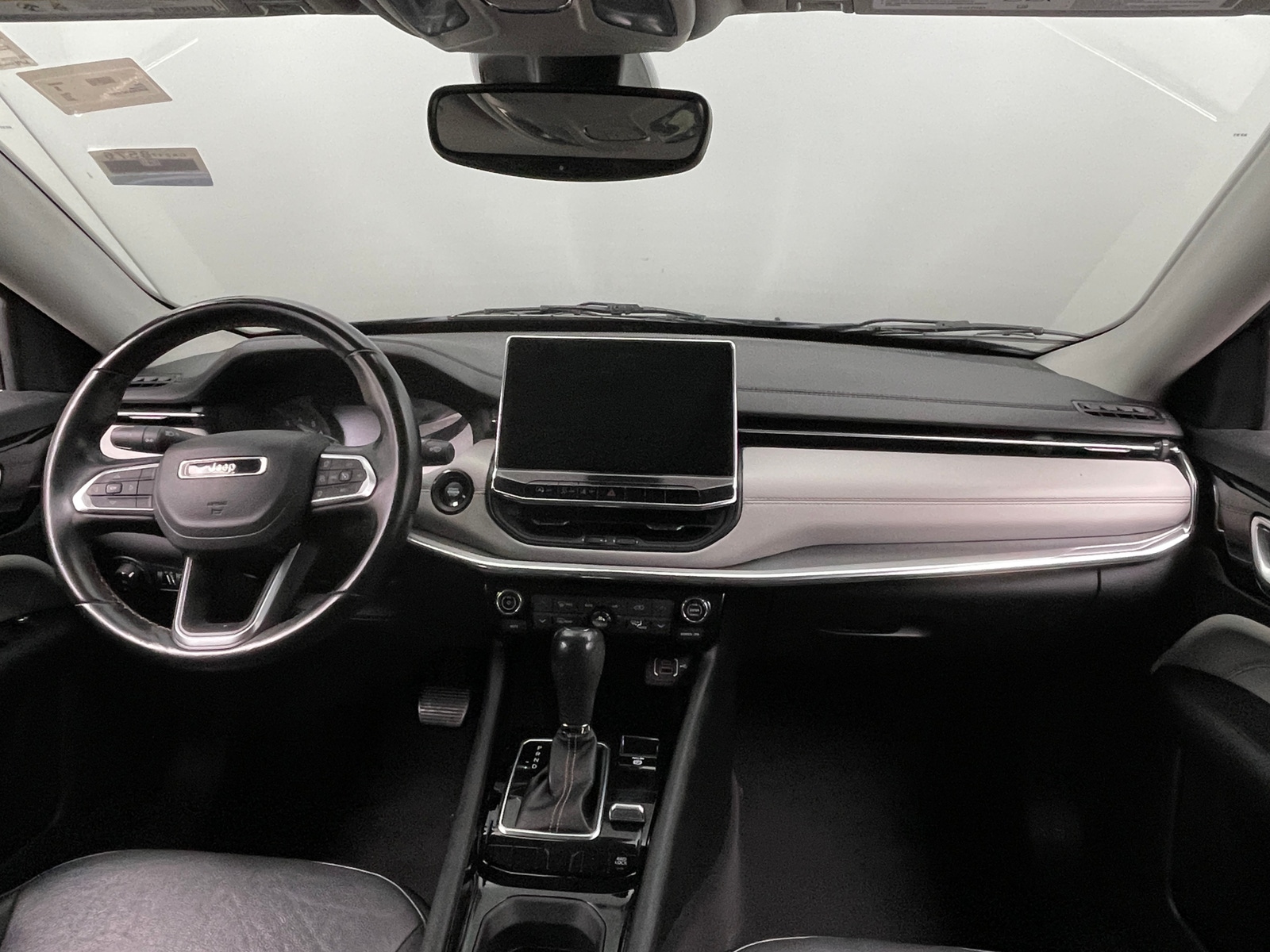 Thumbnail: 2022 Jeep Compass - 2