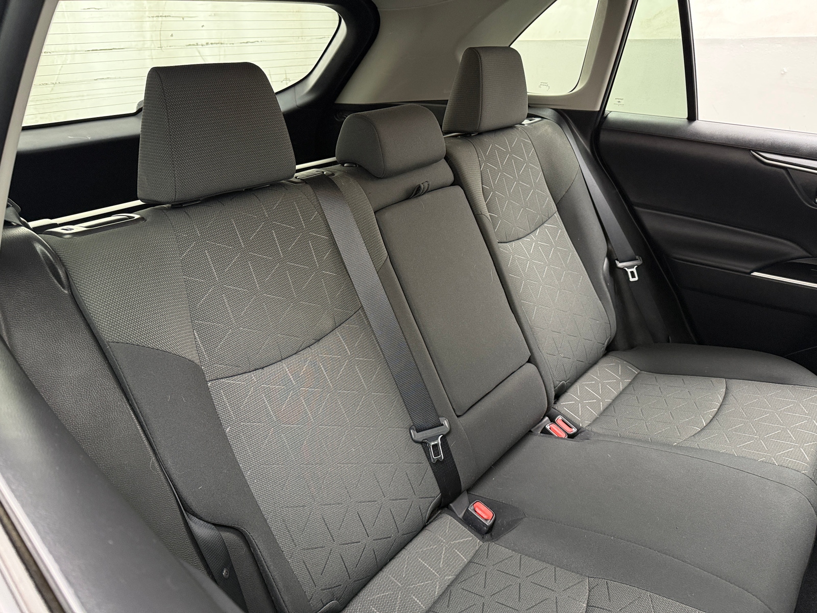 Thumbnail: 2021 Toyota RAV4 - 6