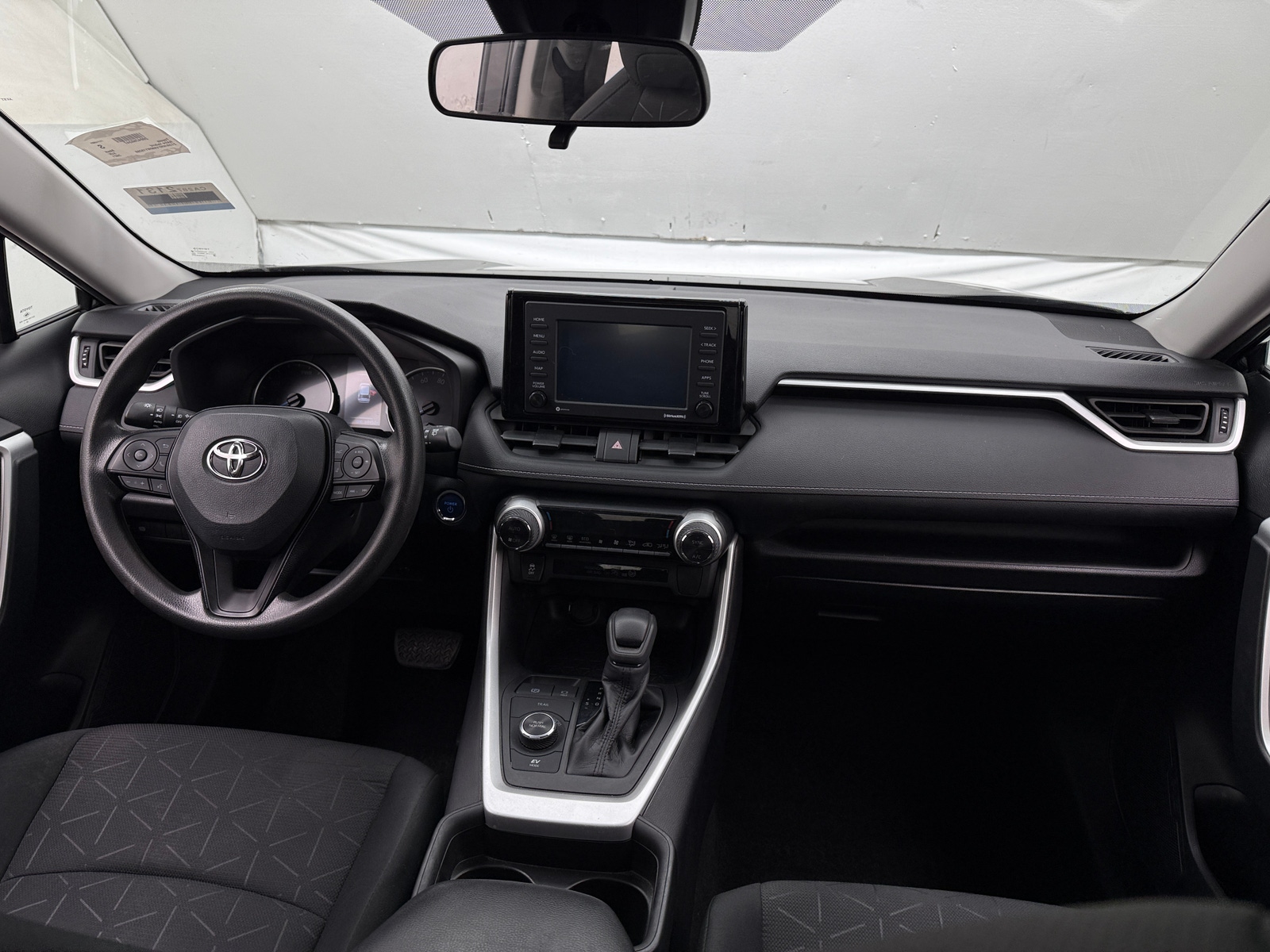 Thumbnail: 2021 Toyota RAV4 - 3