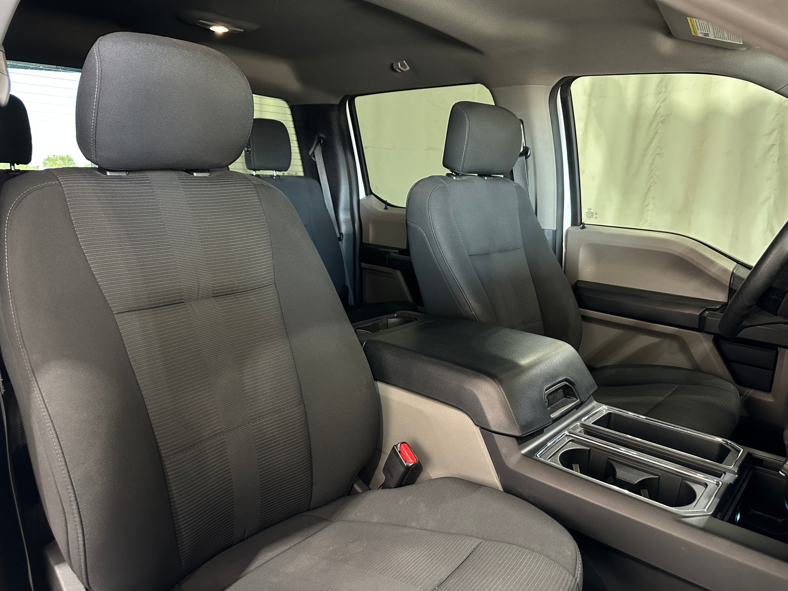 Thumbnail: 2017 Ford Econoline - 2