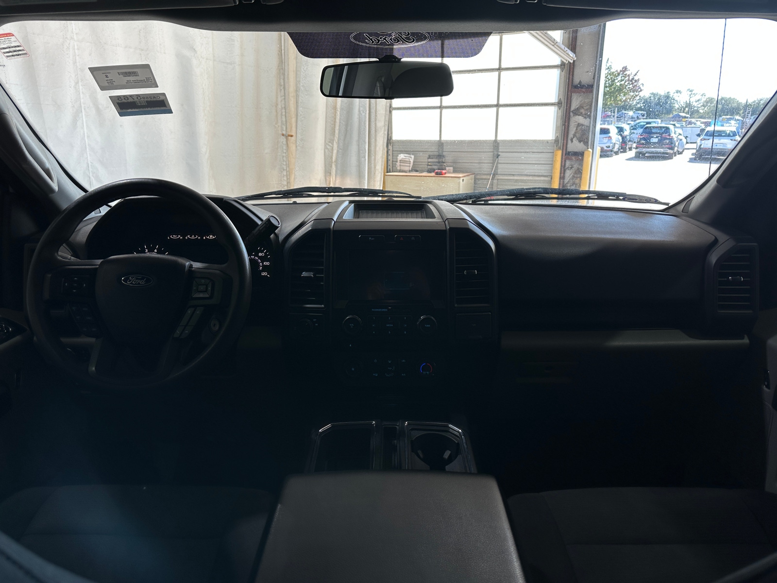 Thumbnail: 2017 Ford Econoline - 3