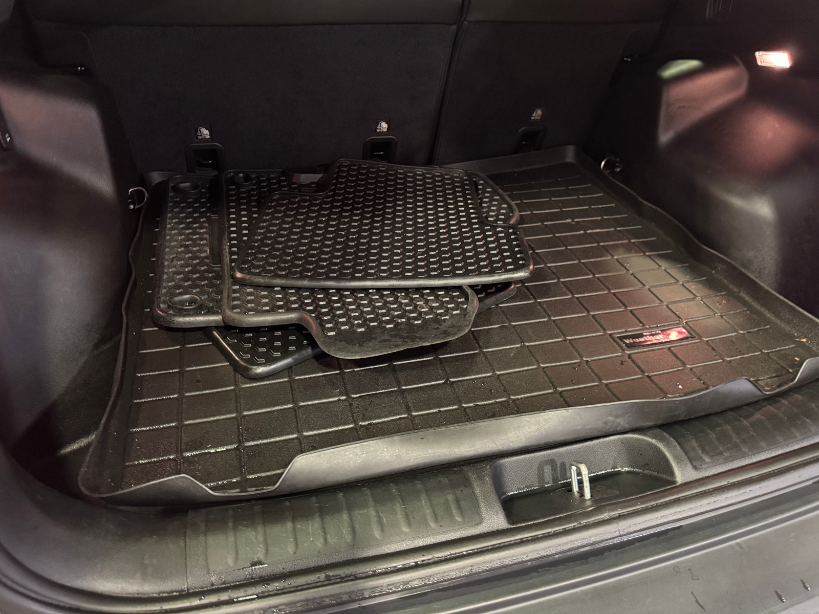 Thumbnail: 2019 Jeep Cherokee - 7