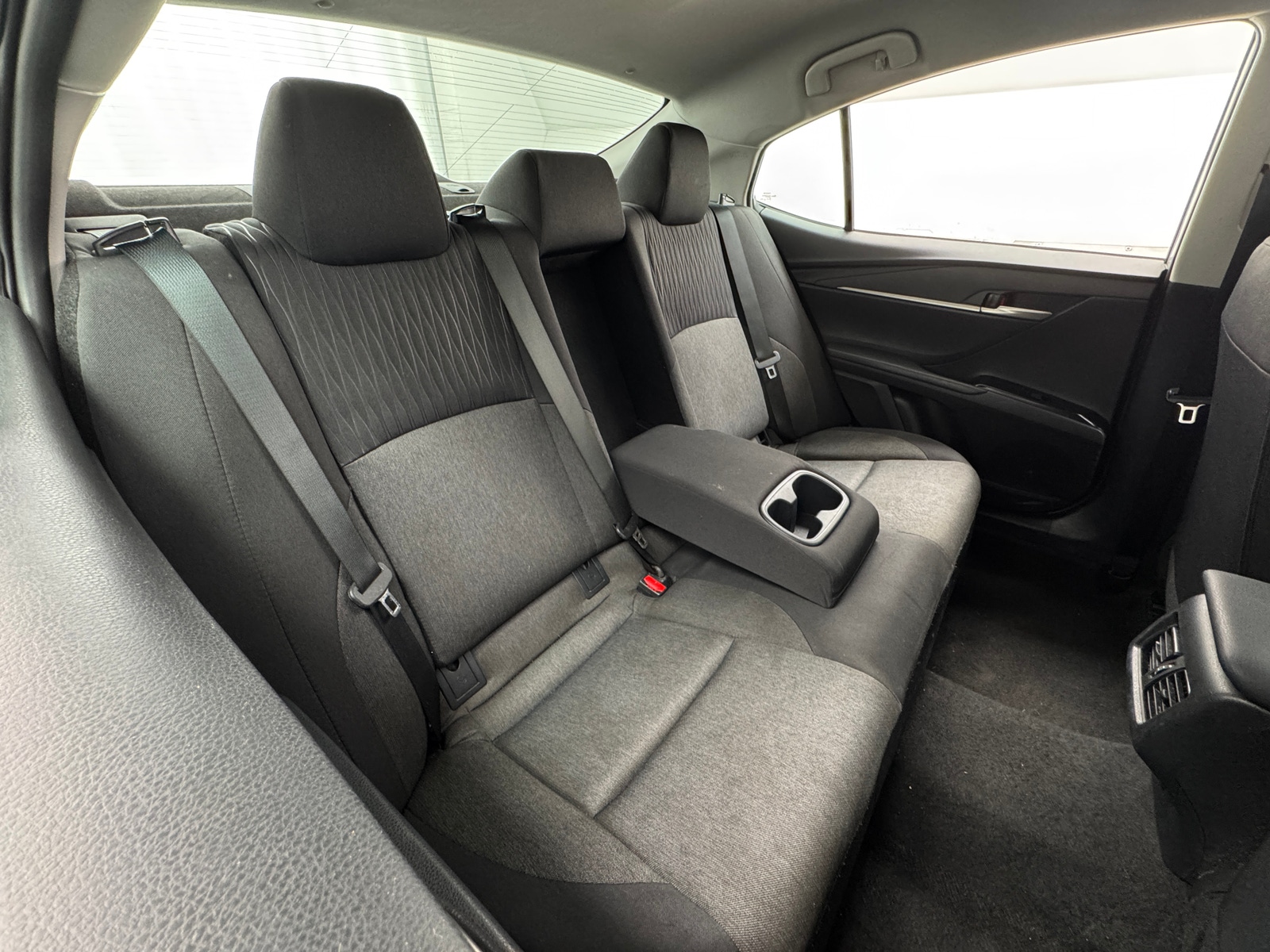 Thumbnail: 2025 Toyota Camry - 6