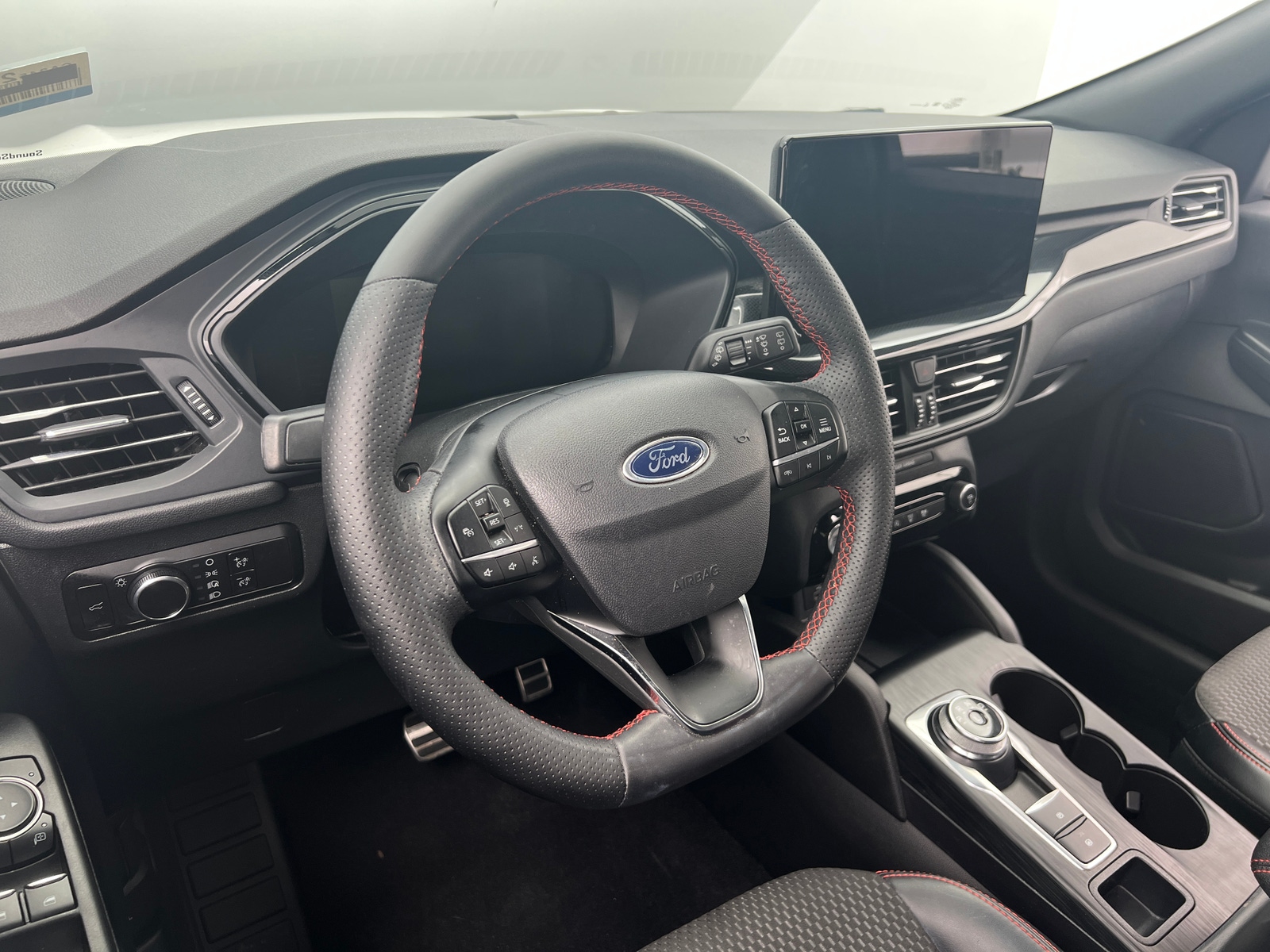 Thumbnail: 2023 Ford Escape - 5