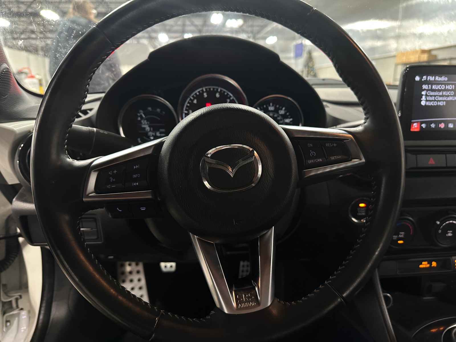 Thumbnail: 2021 Mazda MX-5 Miata - 5