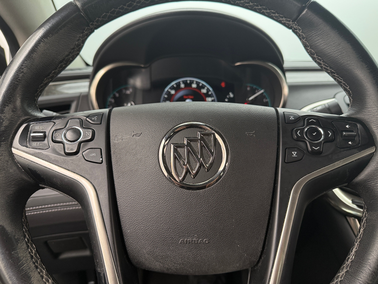 Thumbnail: 2014 Buick LaCrosse - 4