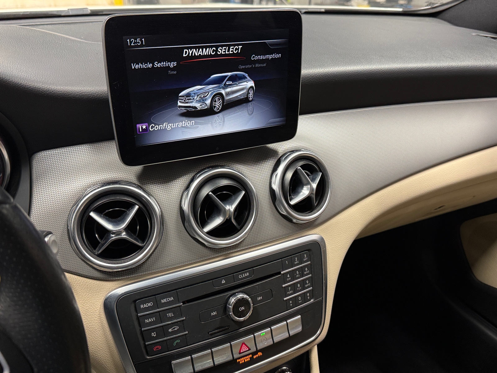 Thumbnail: 2018 Mercedes-Benz GLA - 3