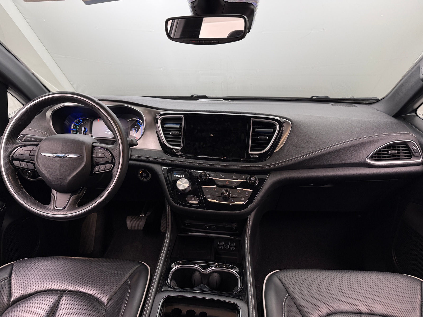 Thumbnail: 2021 Chrysler Pacifica - 2