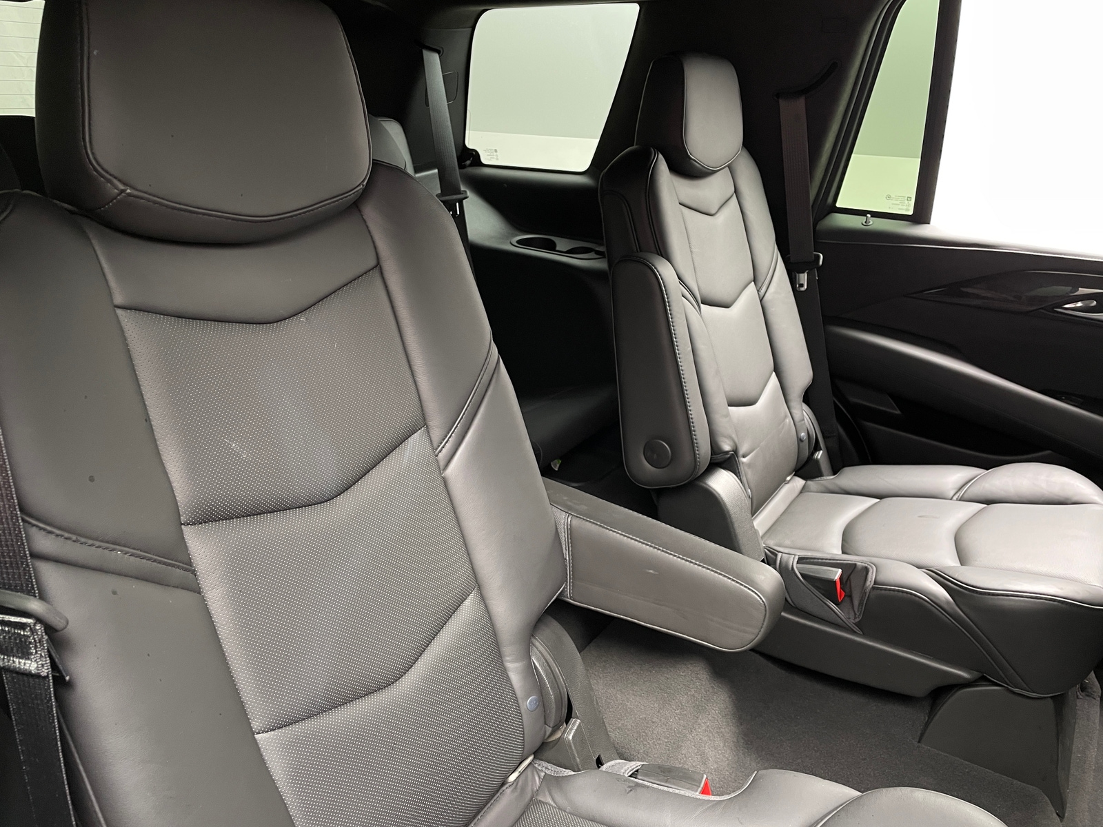 Thumbnail: 2019 Cadillac Escalade - 5