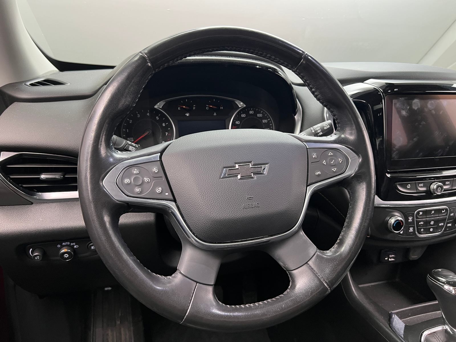 Thumbnail: 2020 Chevrolet Traverse - 4