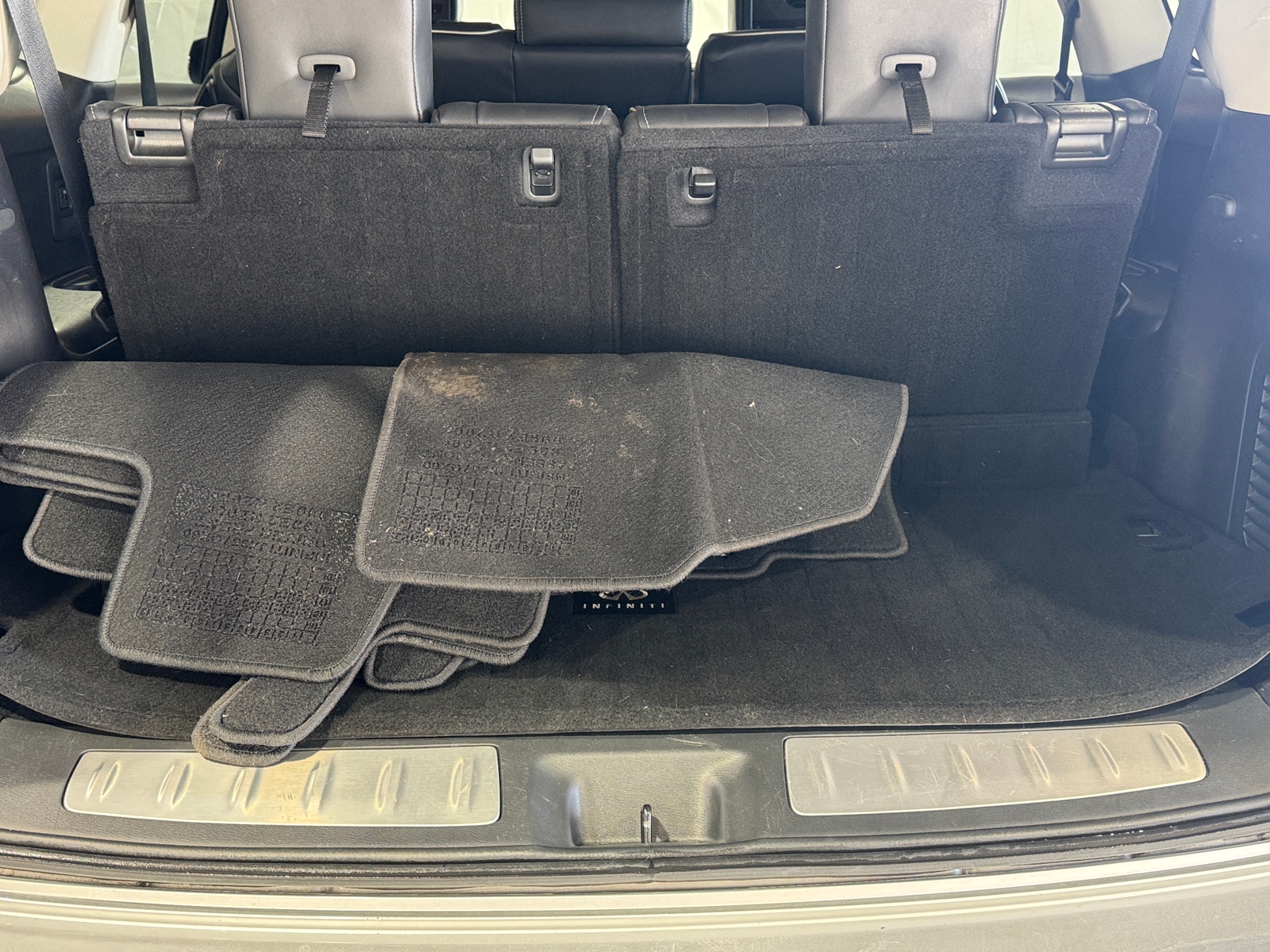 Thumbnail: 2017 INFINITI QX60 - 6