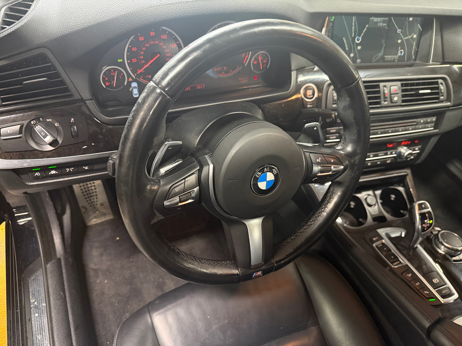 Thumbnail: 2016 BMW 5 Series - 4