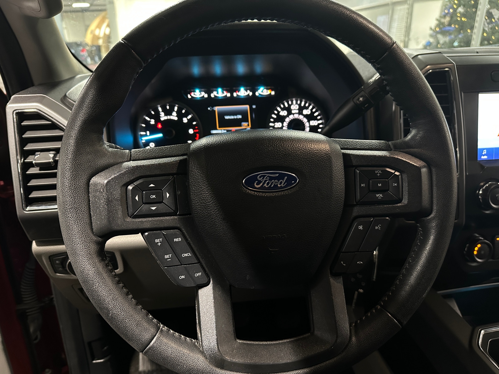 Thumbnail: 2020 Ford Econoline - 5