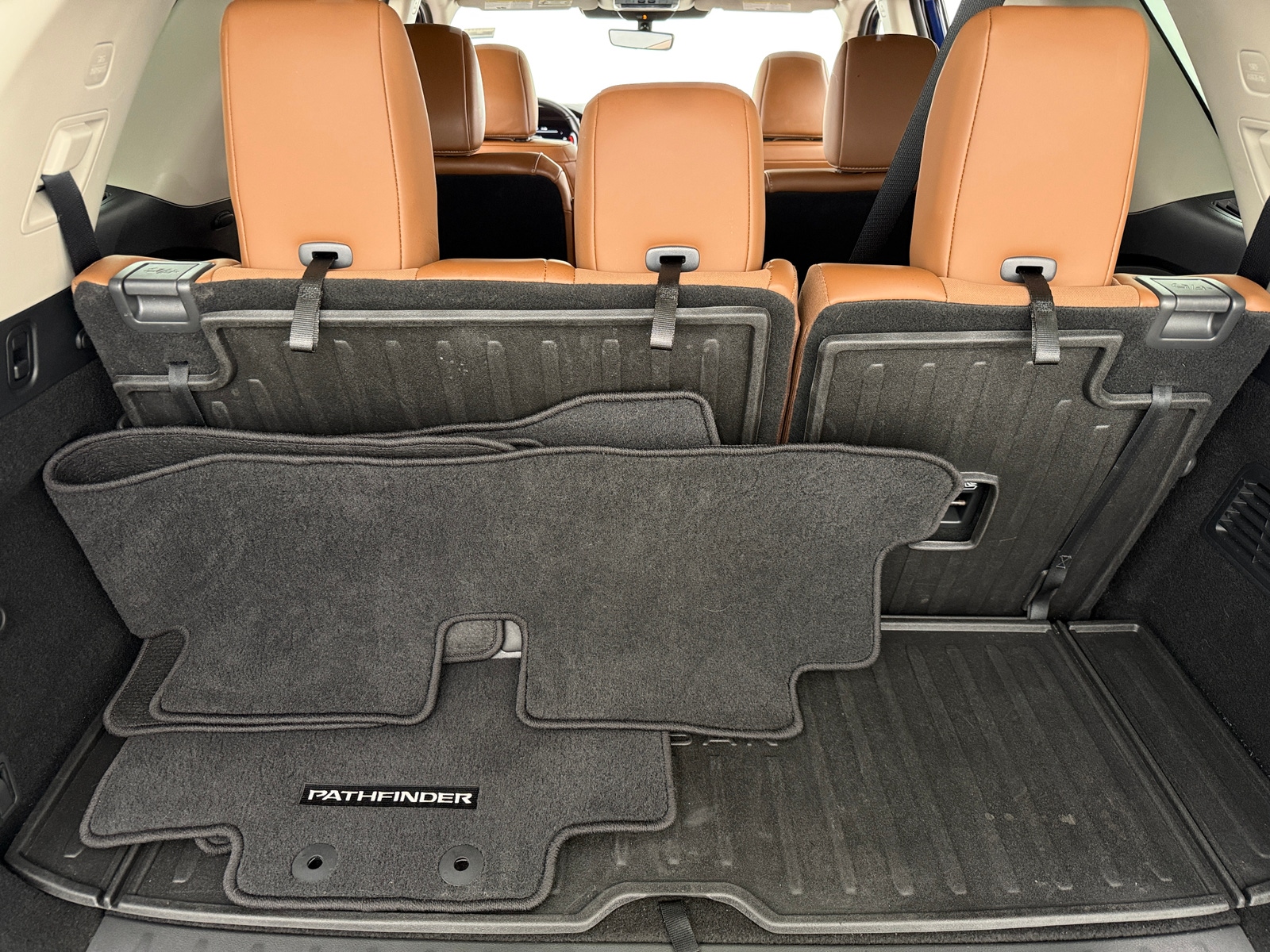 Thumbnail: 2023 Nissan Pathfinder - 6