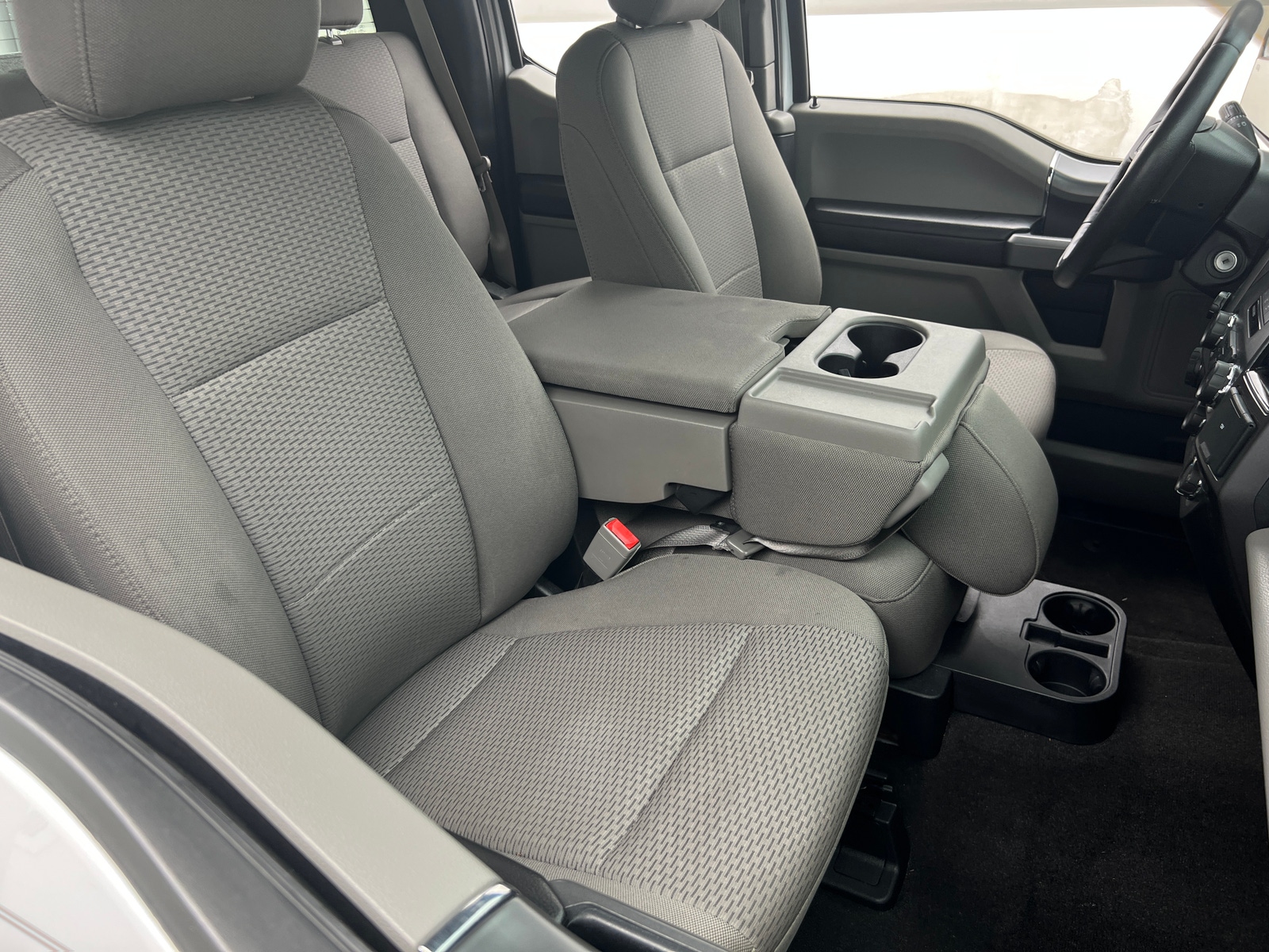 Thumbnail: 2018 Ford Econoline - 2