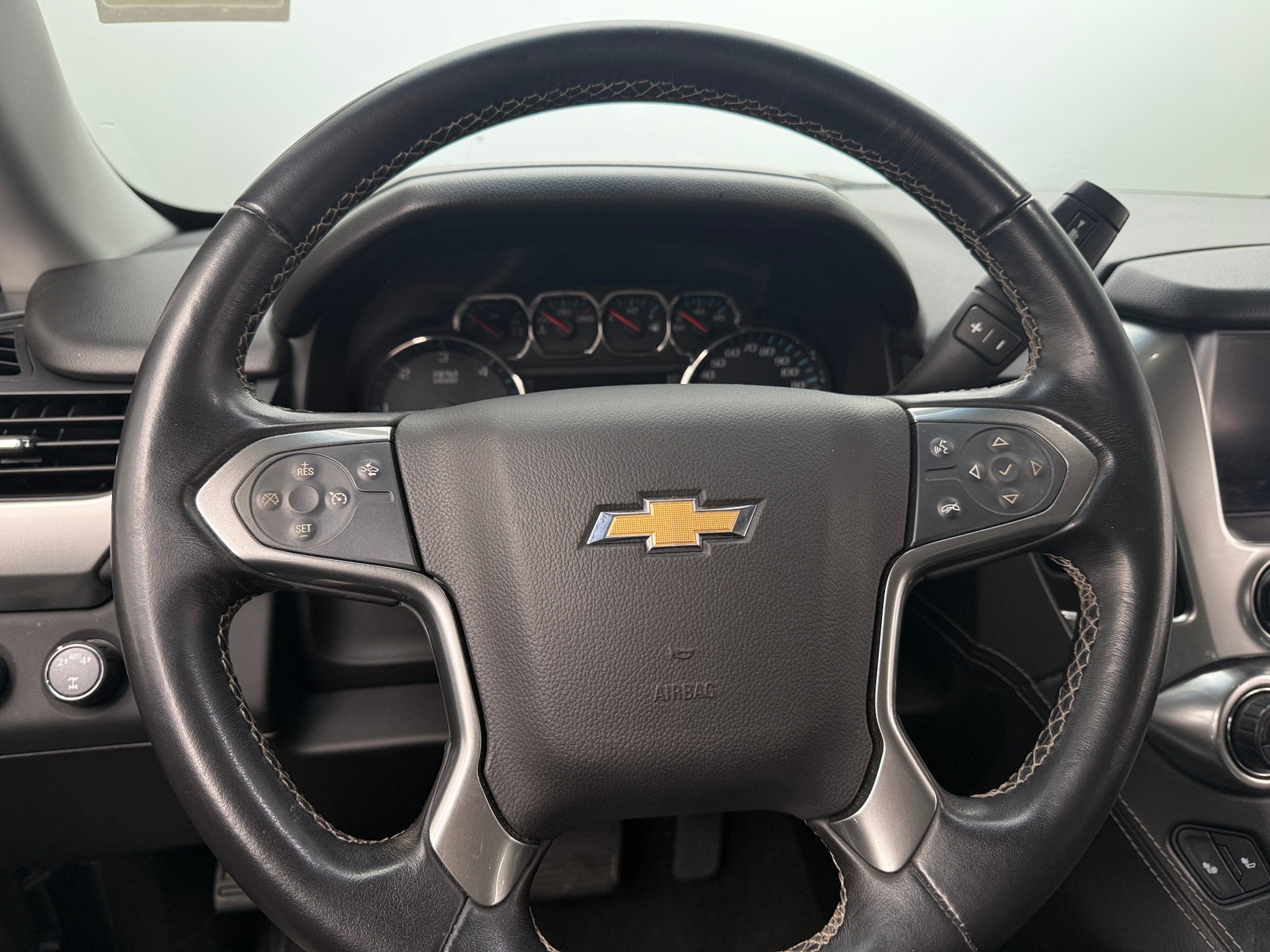 Thumbnail: 2018 Chevrolet Tahoe - 4