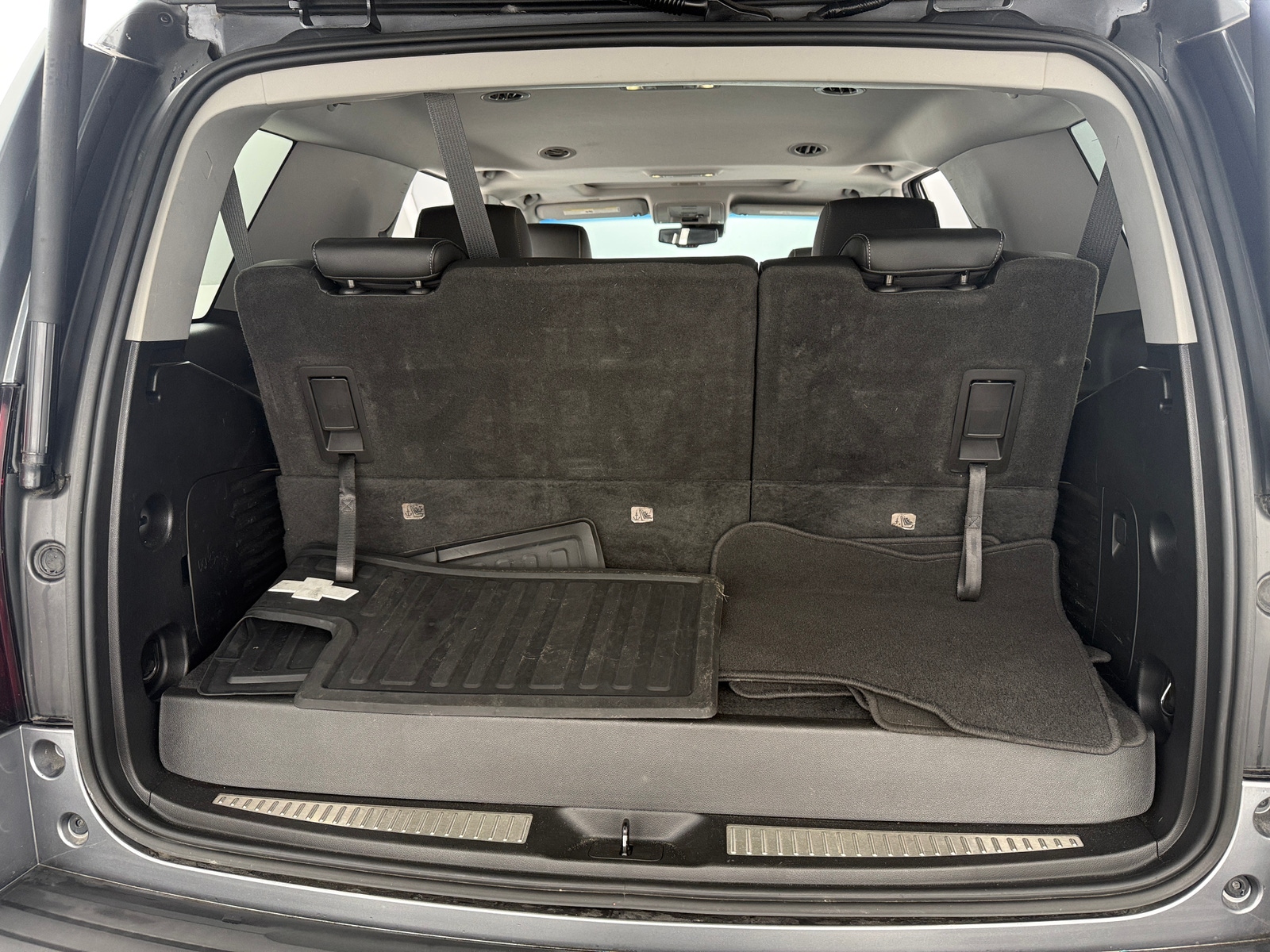 Thumbnail: 2018 Chevrolet Tahoe - 6