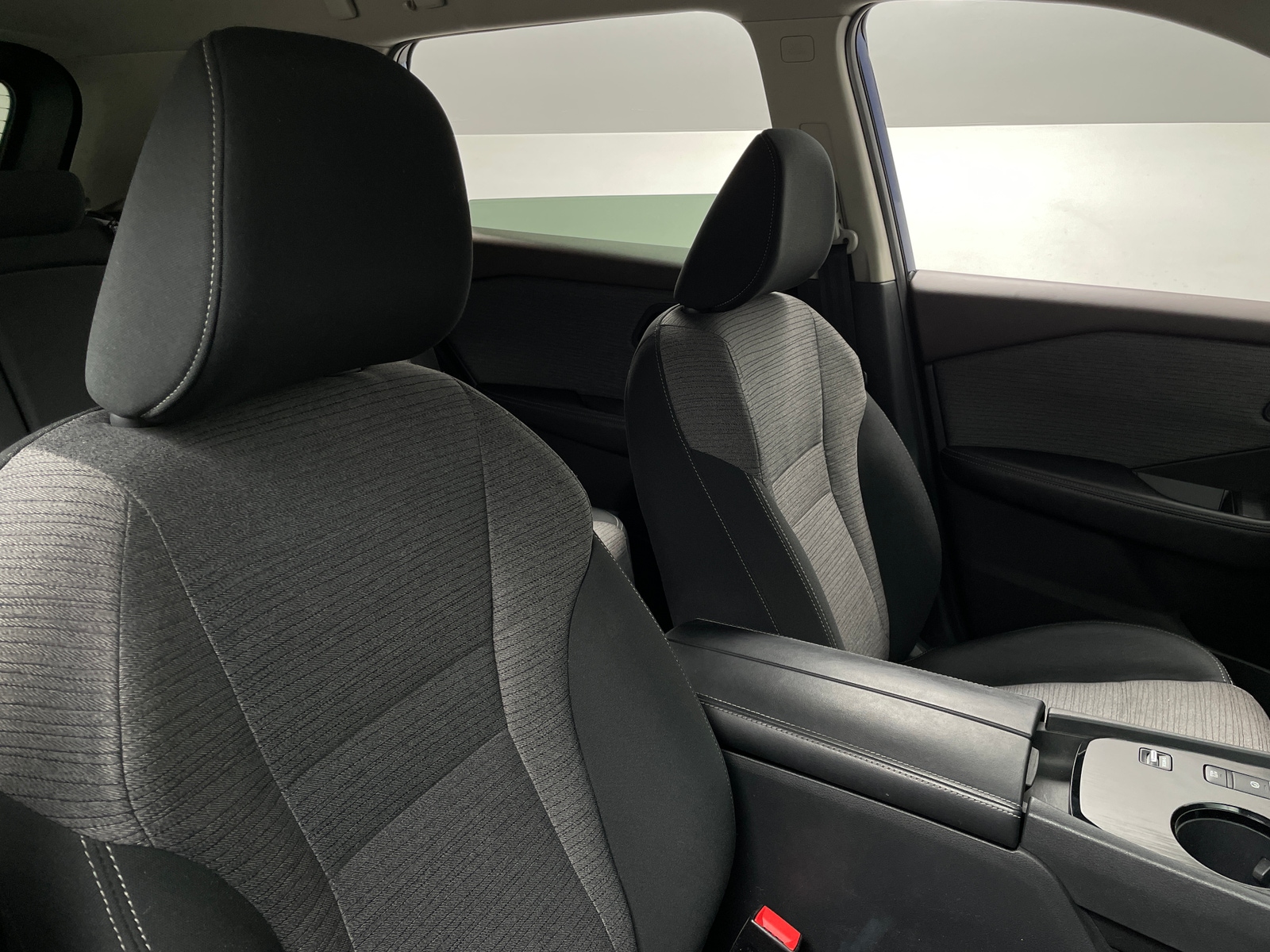 Thumbnail: 2023 Nissan Rogue - 2